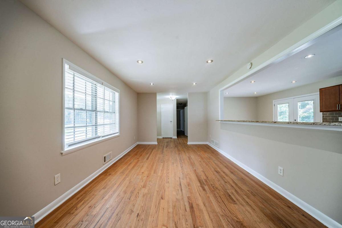 1518 Pine Glen Circle Property Photo 12