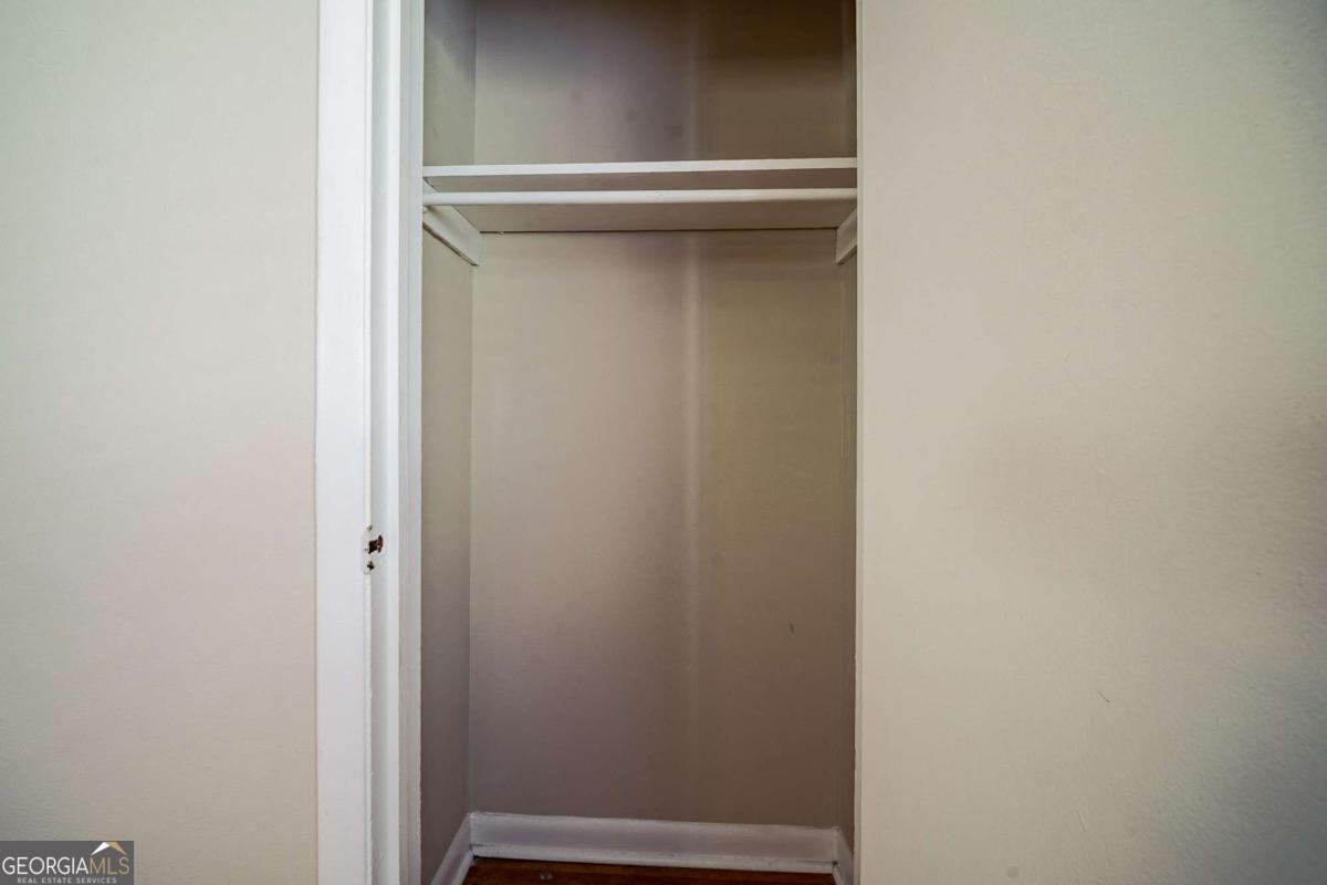 1518 Pine Glen Circle Property Photo 18