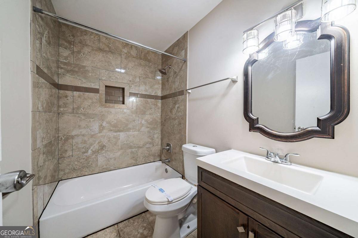1518 Pine Glen Circle Property Photo 23