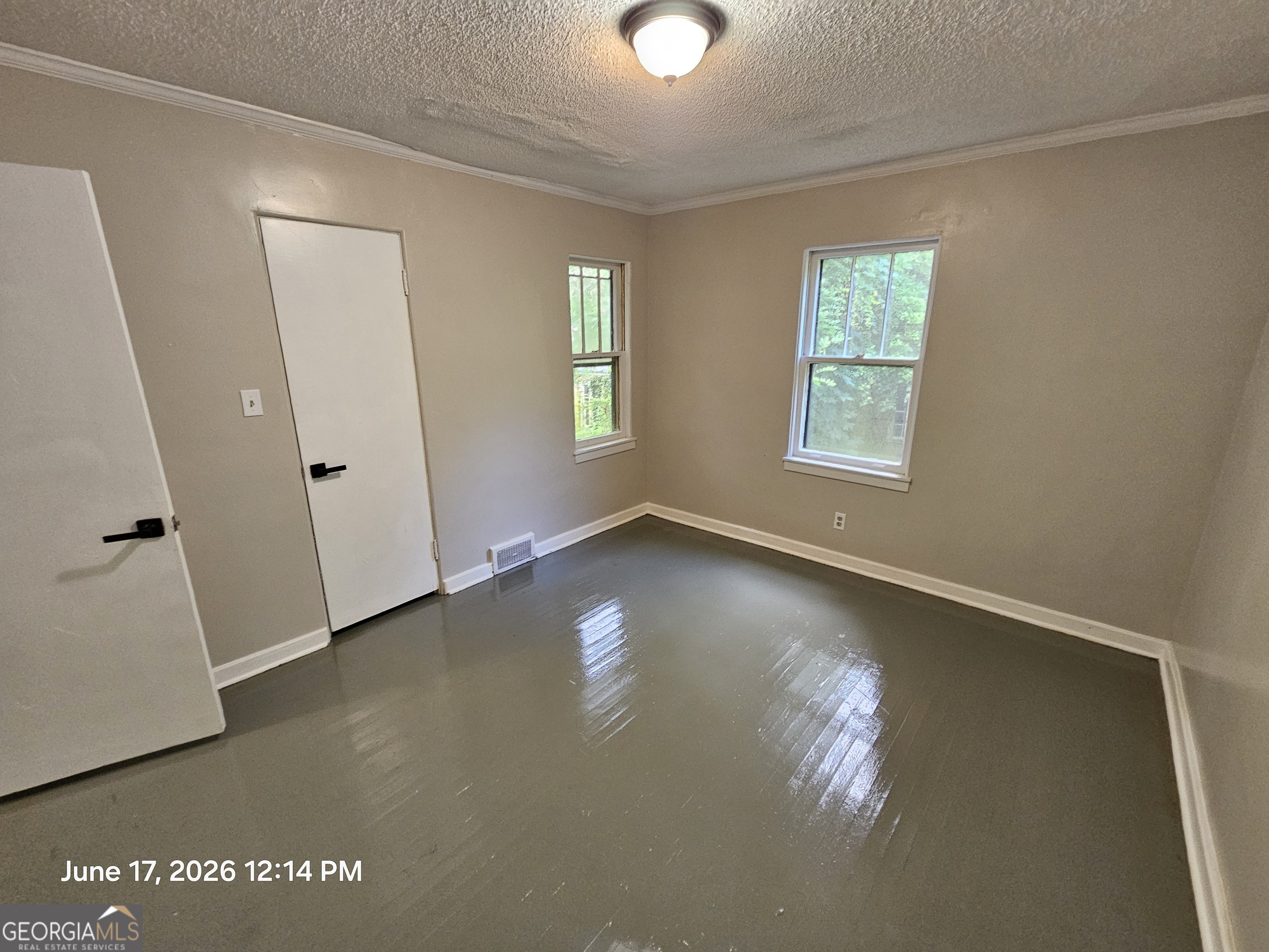 989 Curry Place Property Photo 7