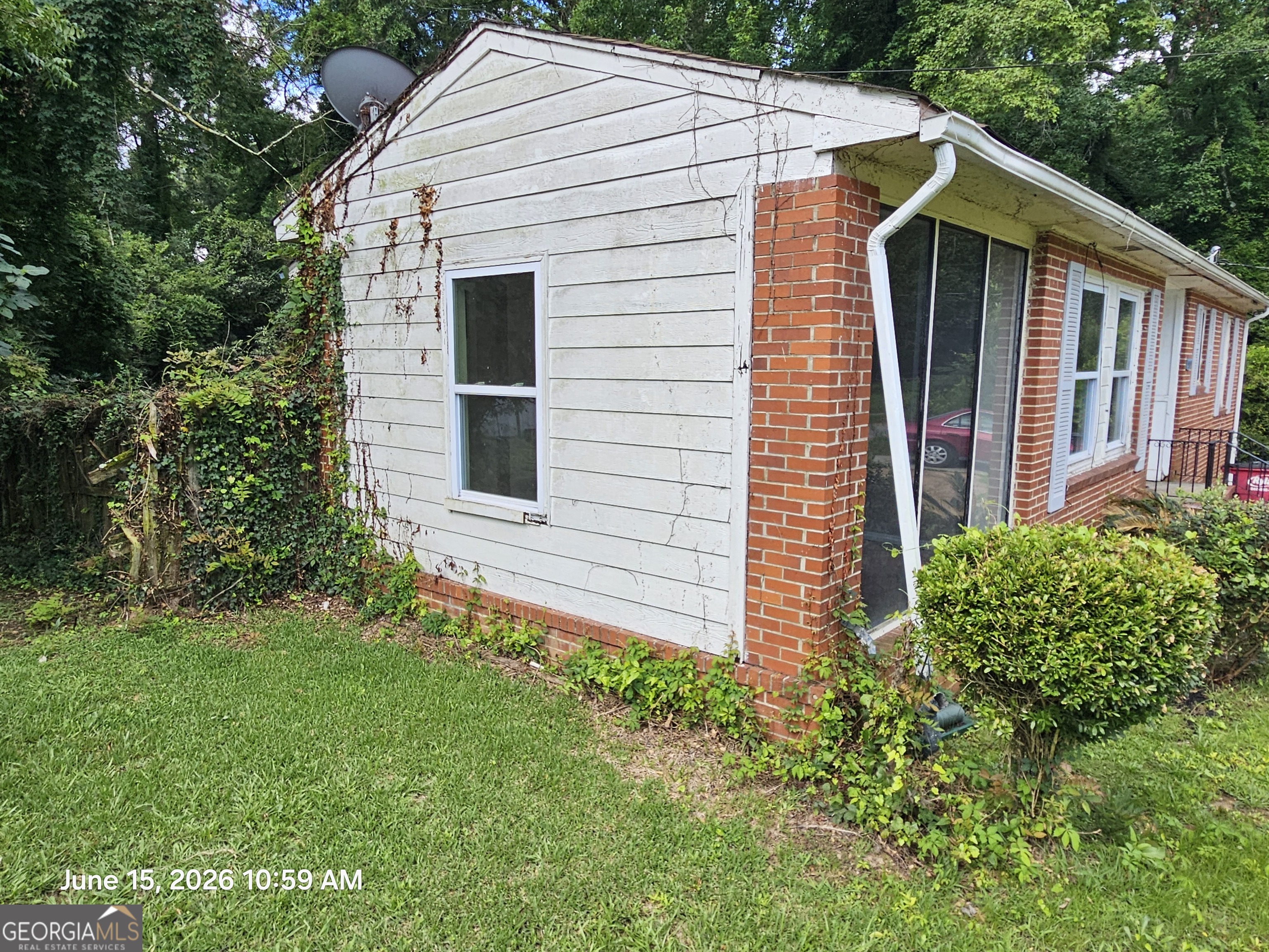 989 Curry Place Property Photo 13
