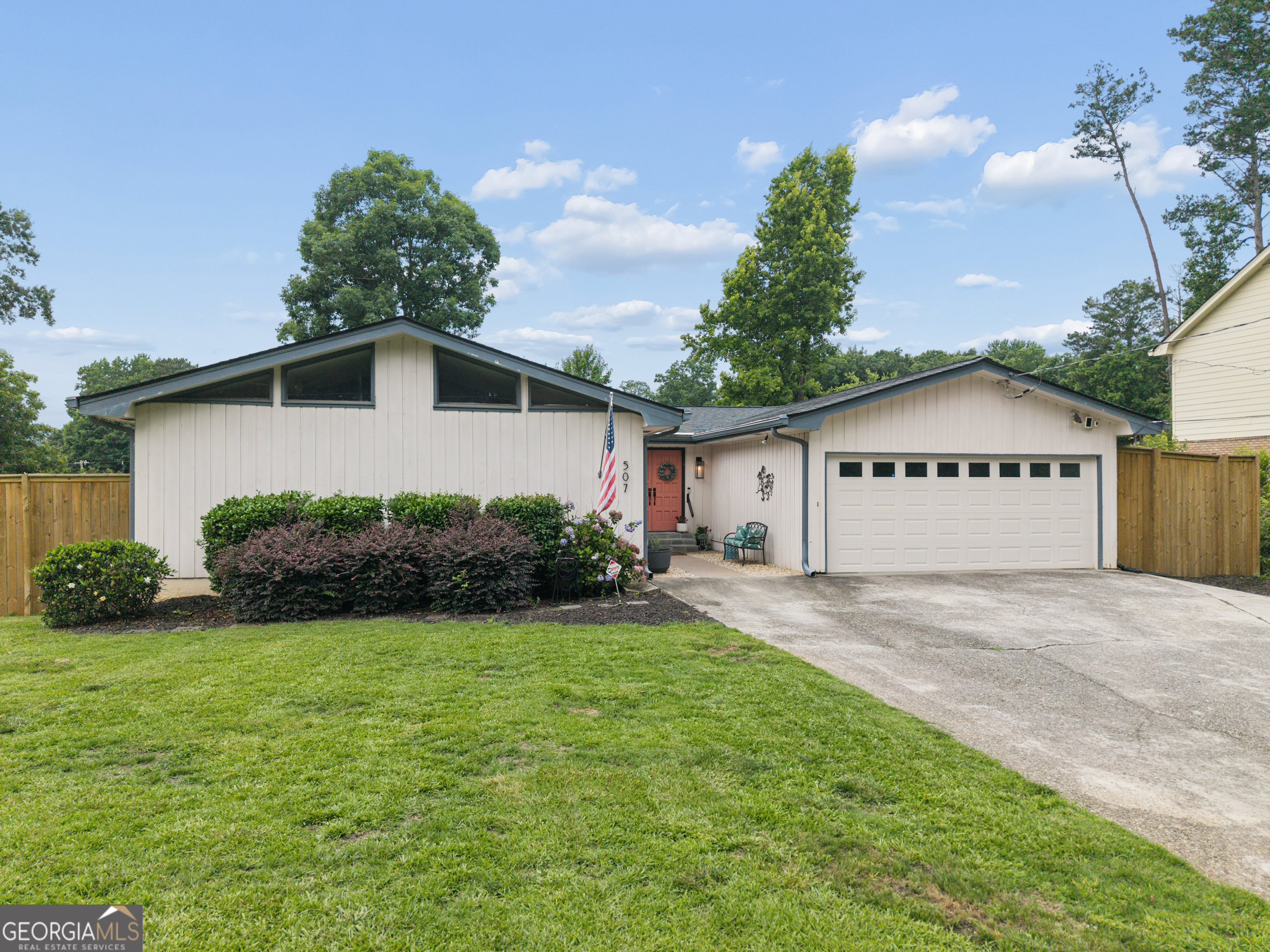 507 Angie Way SW Property Photo 1