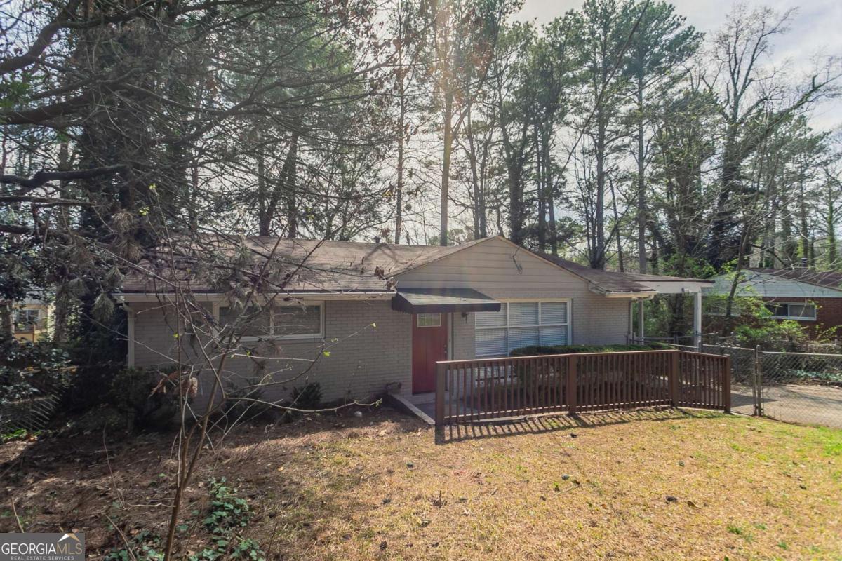 3425 Longleaf Drive Property Photo 1