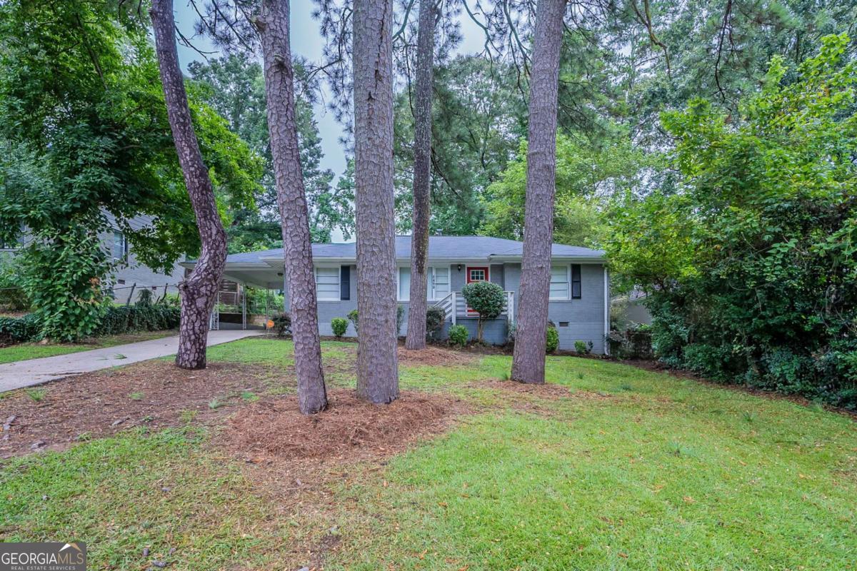 2450 Springdale Road SW