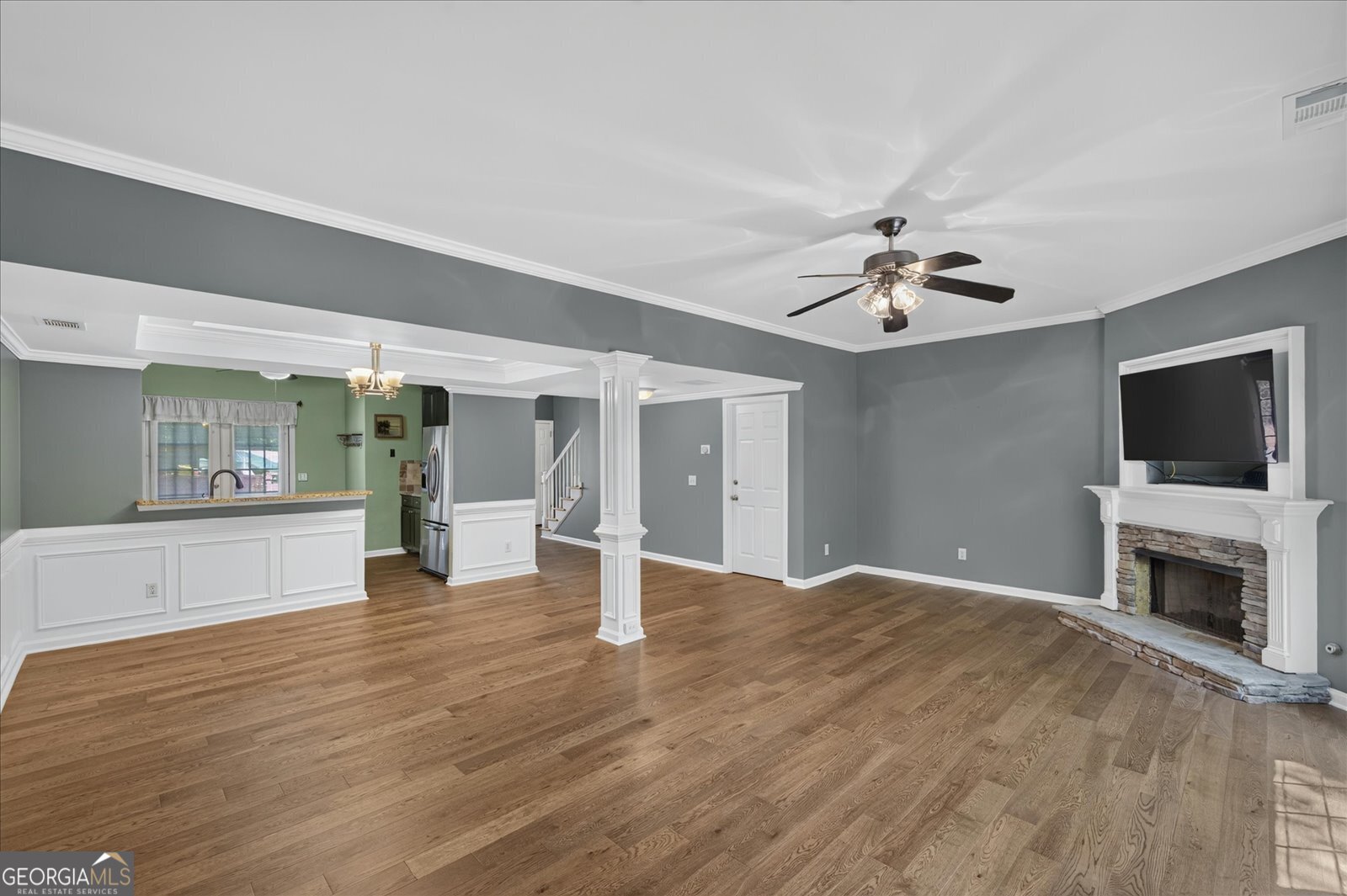 2075 Pine Tree Drive # A3 Property Photo 7
