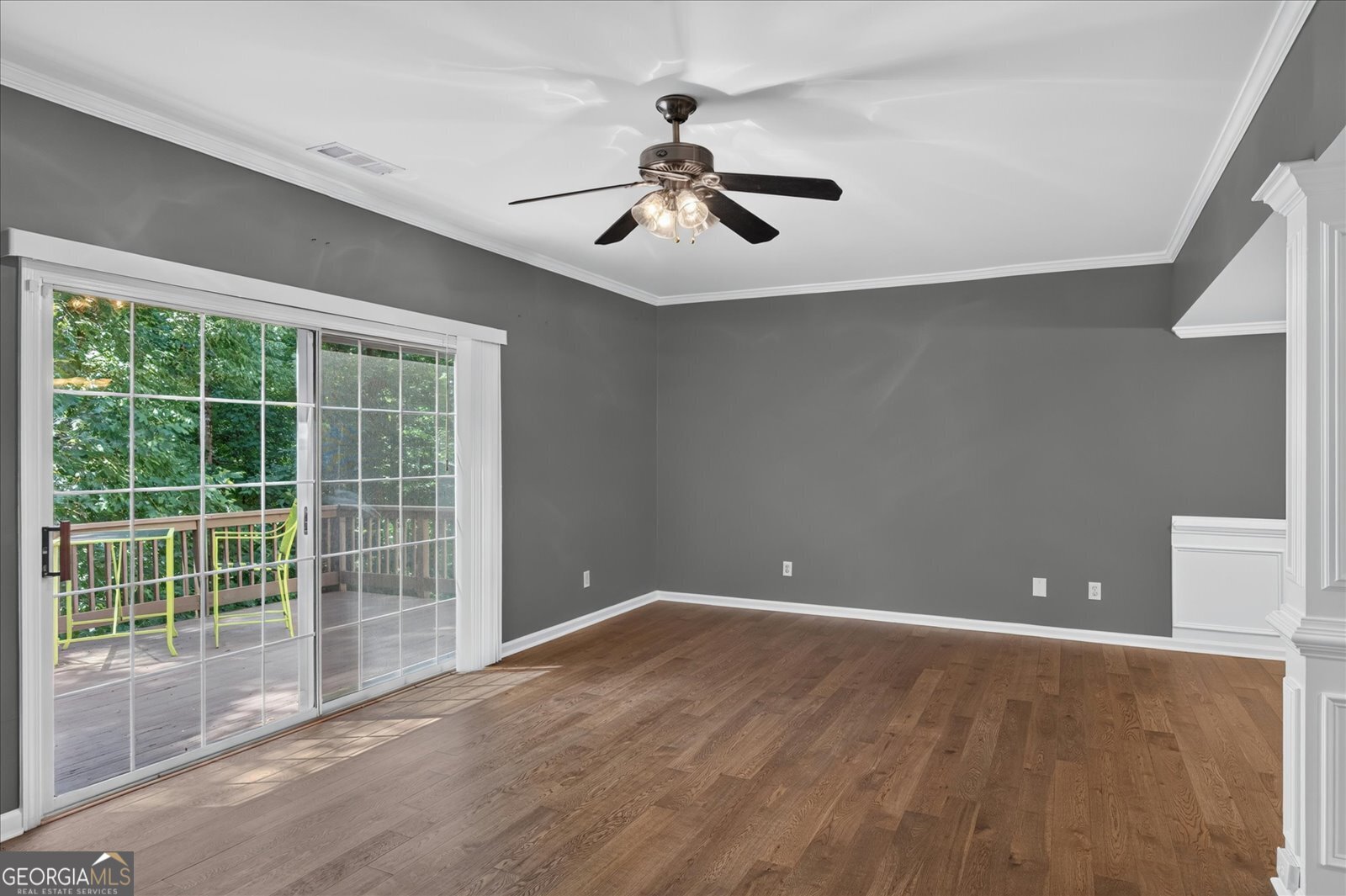 2075 Pine Tree Drive # A3 Property Photo 10