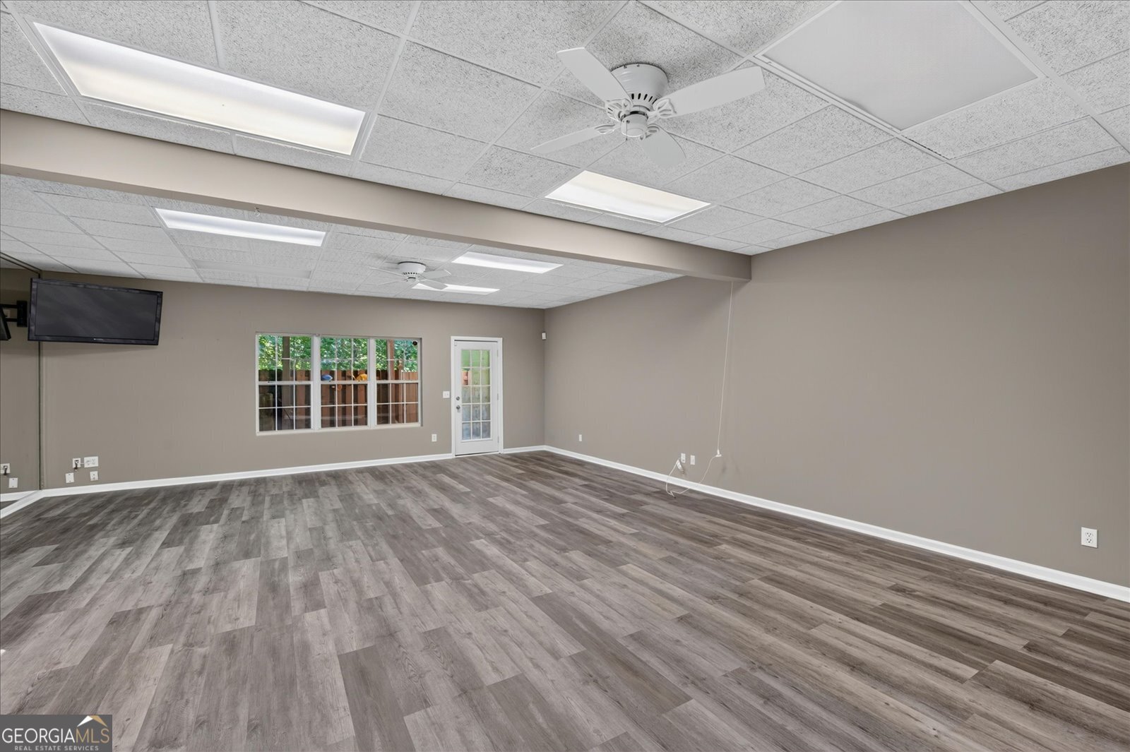 2075 Pine Tree Drive # A3 Property Photo 38