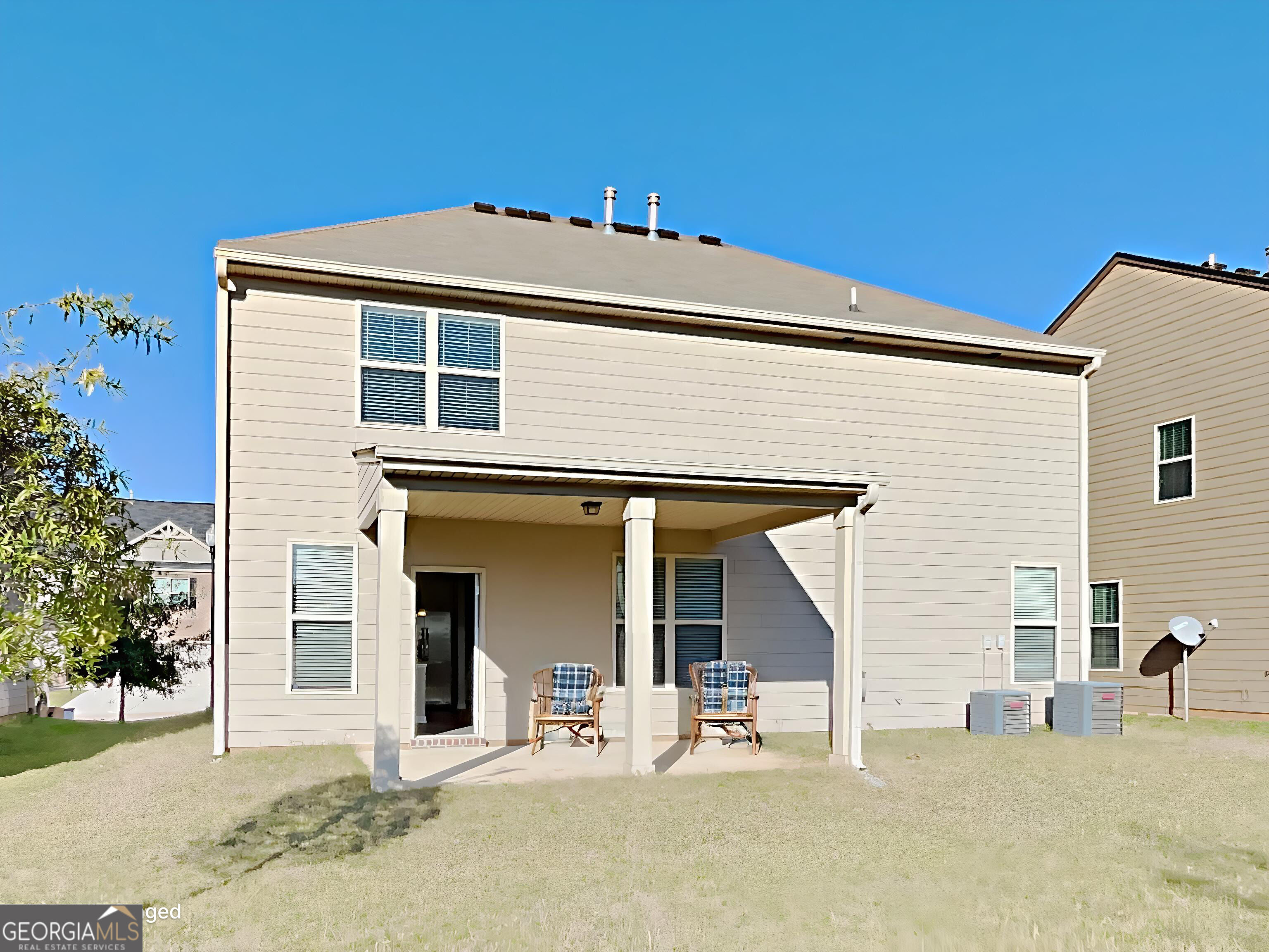 1928 Stanton Way Property Photo 3