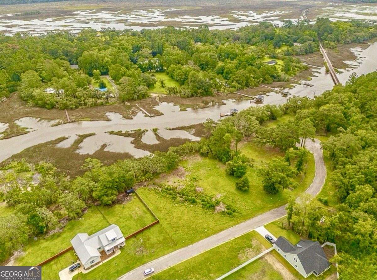 1139 River Oaks Road Property Photo 4