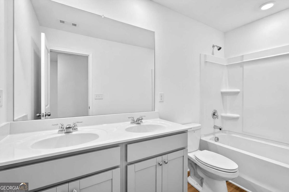 2259 Linden Pass Property Photo 22