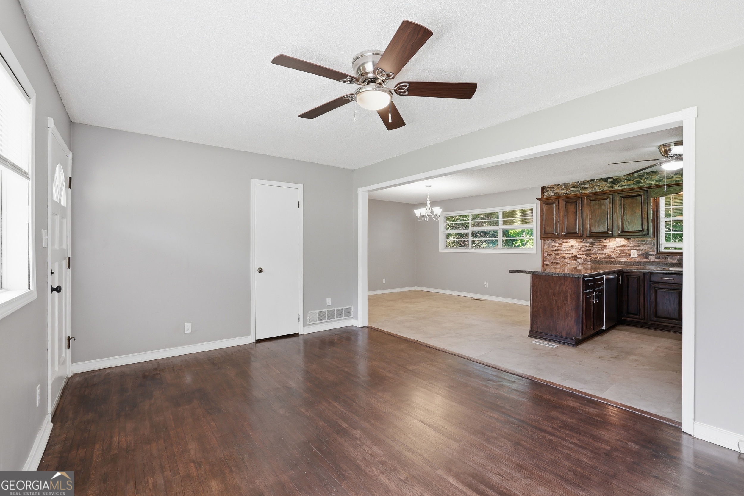 41 Poplar Way Property Photo 7
