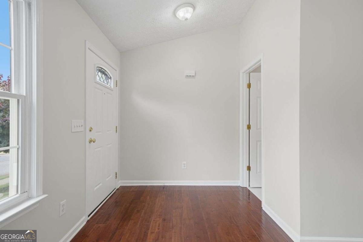 628 Spanish Oak Drive Property Photo 3