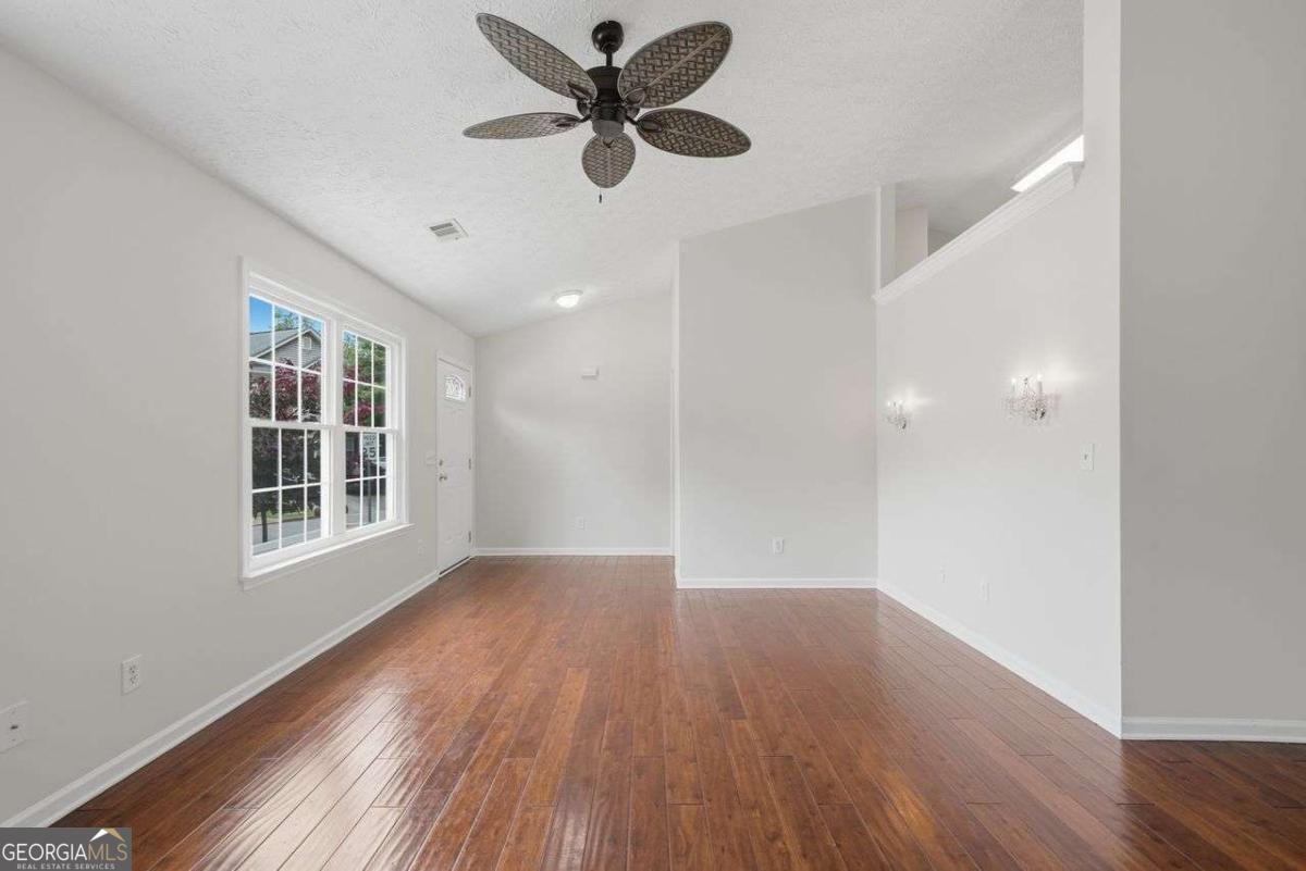 628 Spanish Oak Drive Property Photo 9