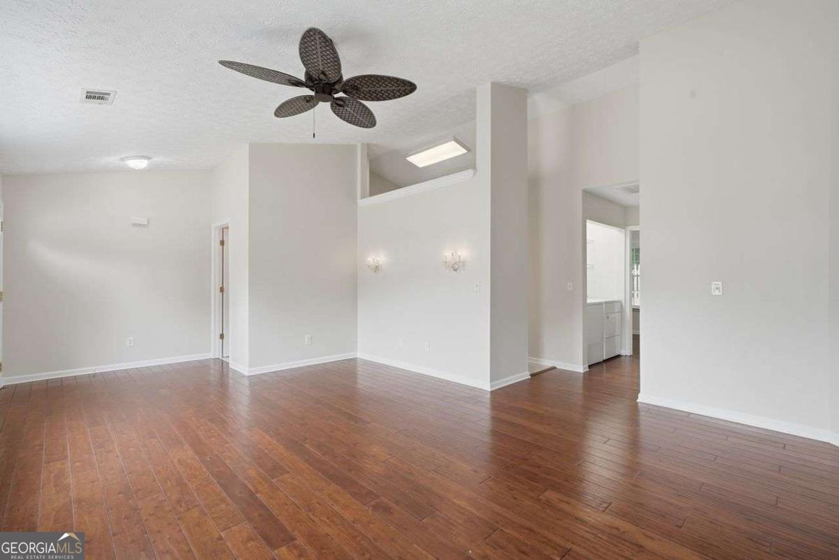 628 Spanish Oak Drive Property Photo 10