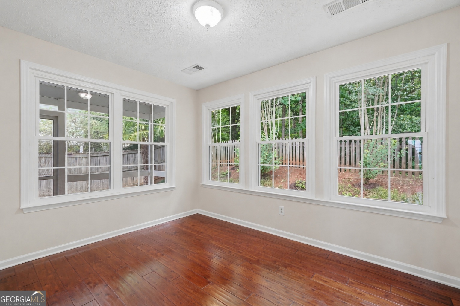628 Spanish Oak Drive Property Photo 15
