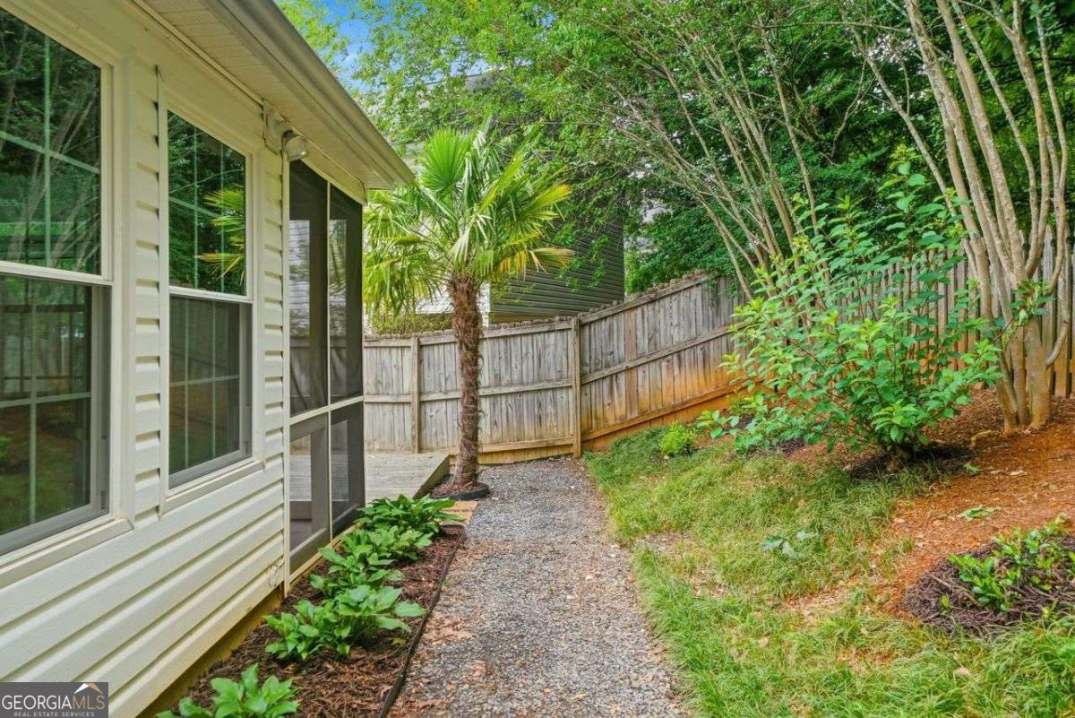 628 Spanish Oak Drive Property Photo 27