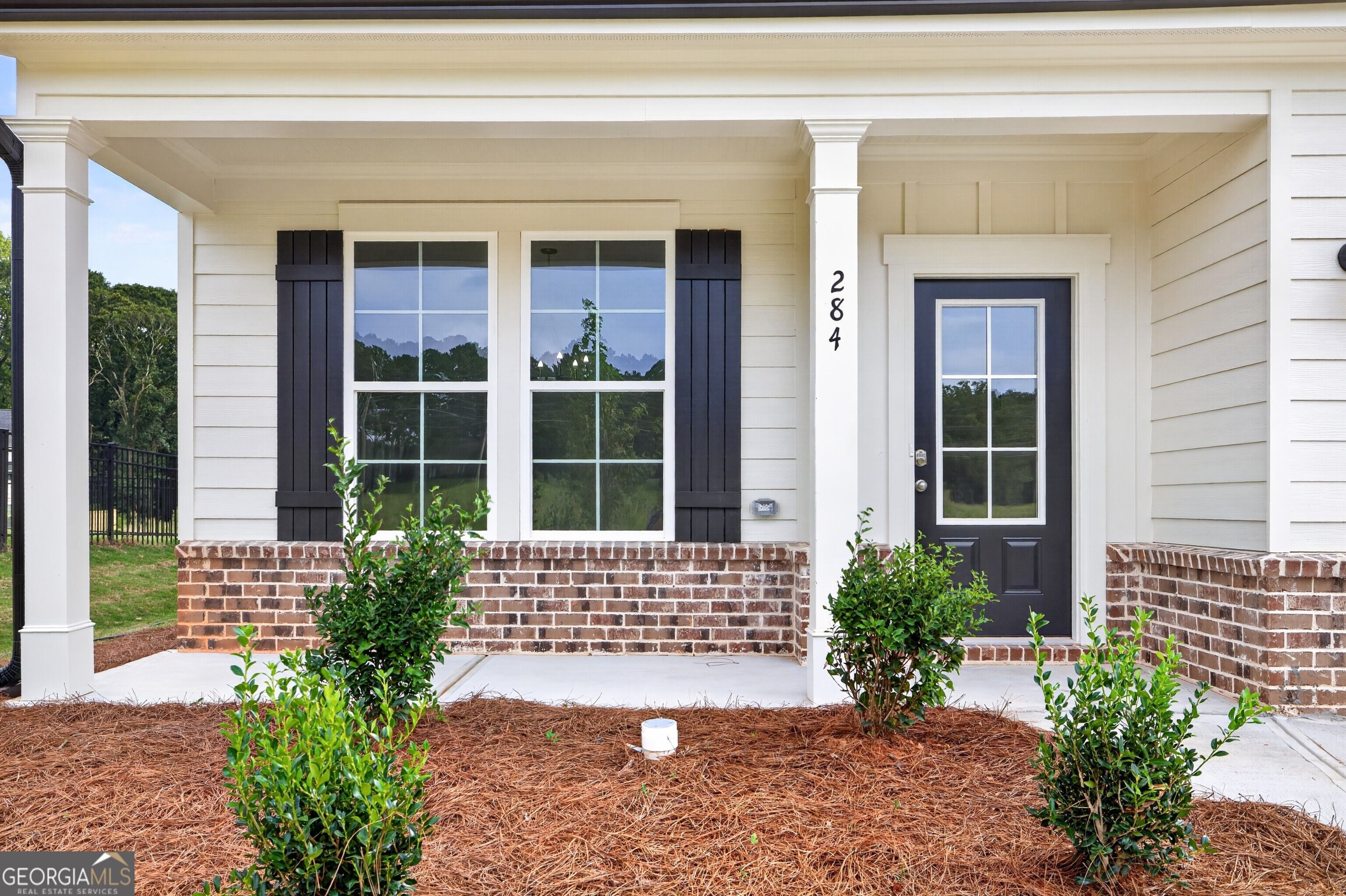 284 Crimson Feather Drive Property Photo 3