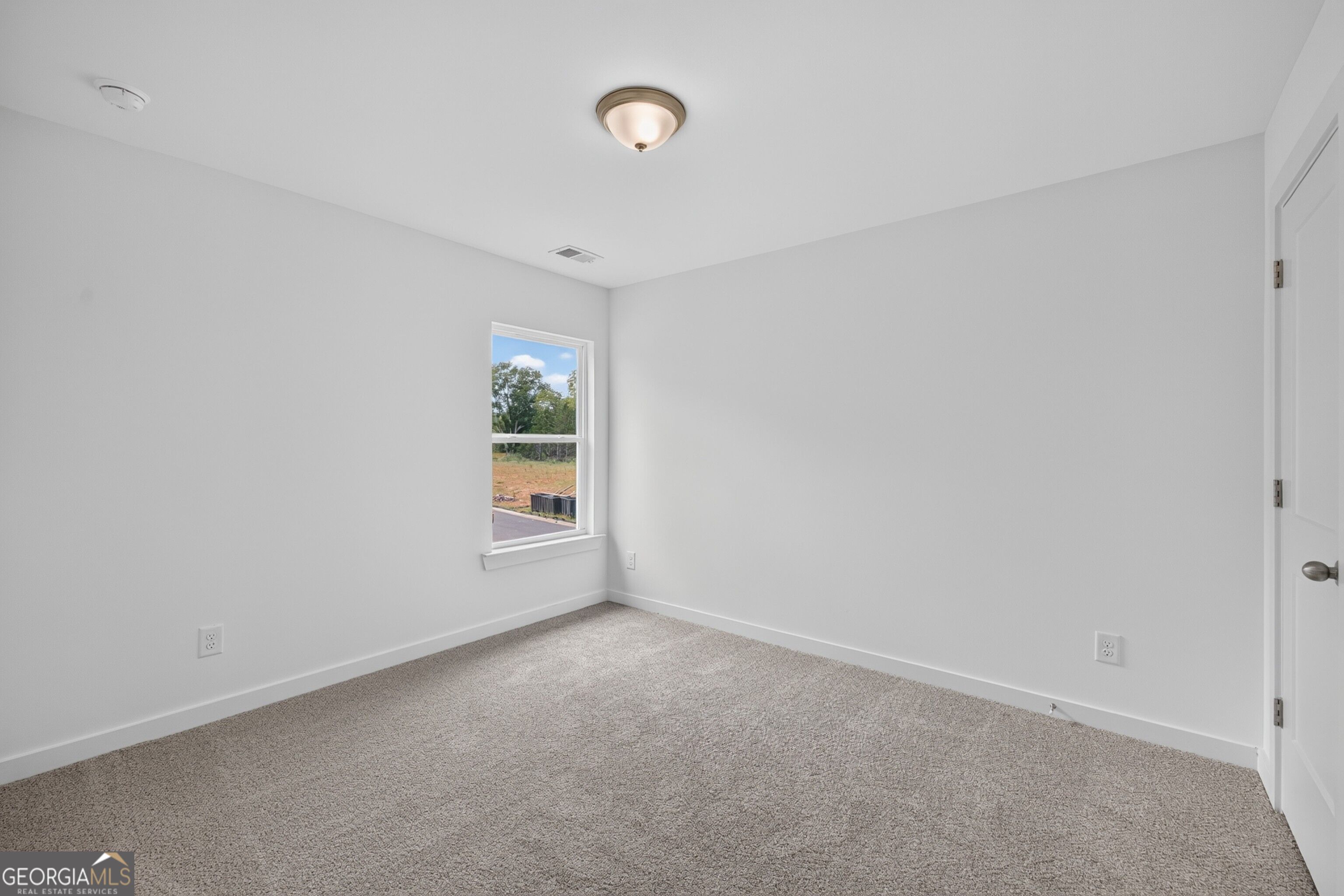 284 Crimson Feather Drive Property Photo 24