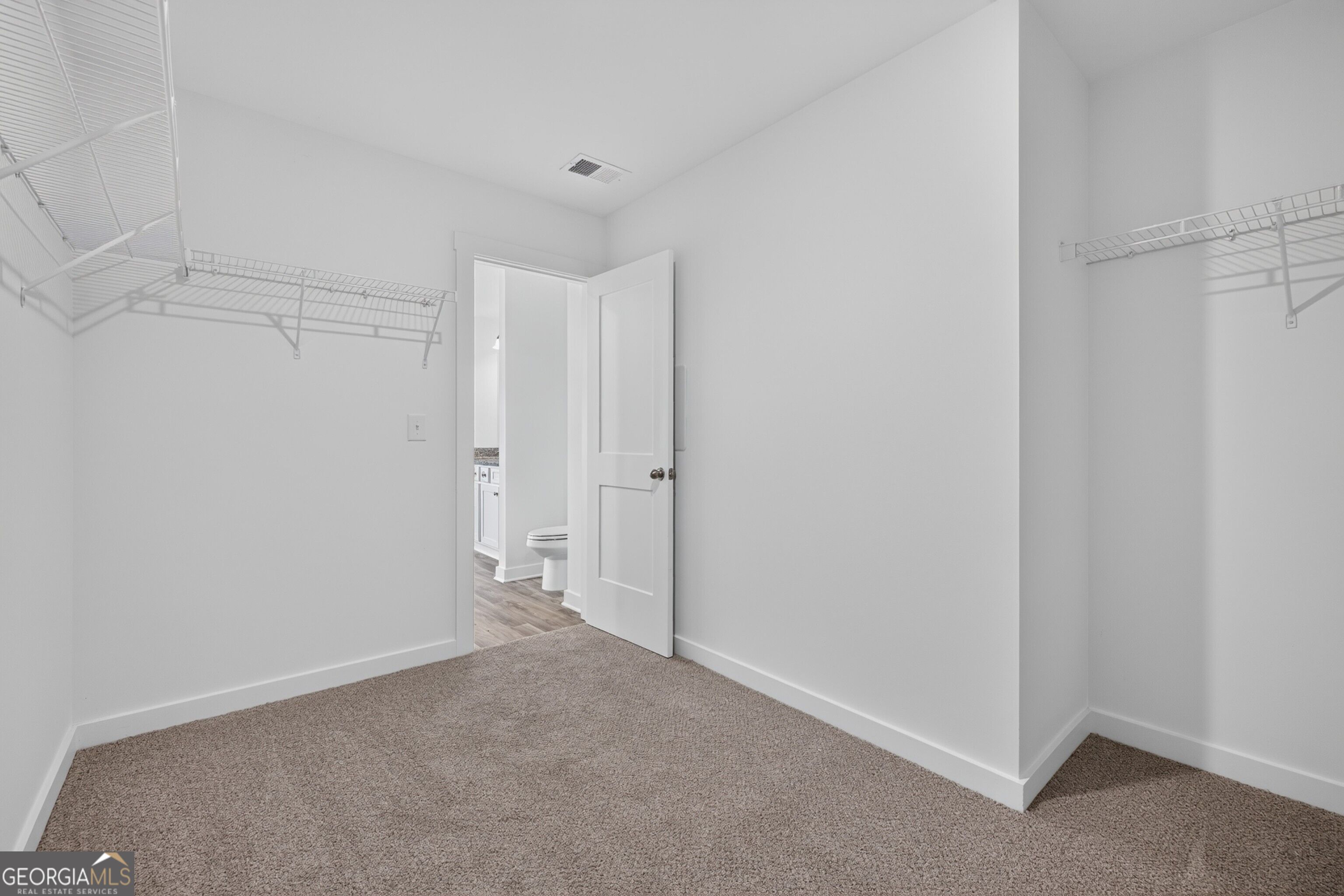 284 Crimson Feather Drive Property Photo 43