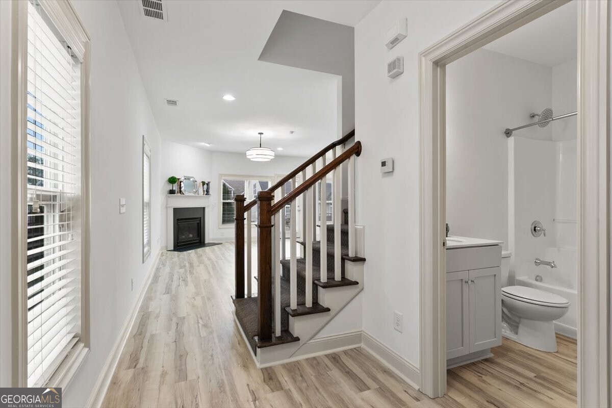 1520 Craftsman Road Property Photo 4