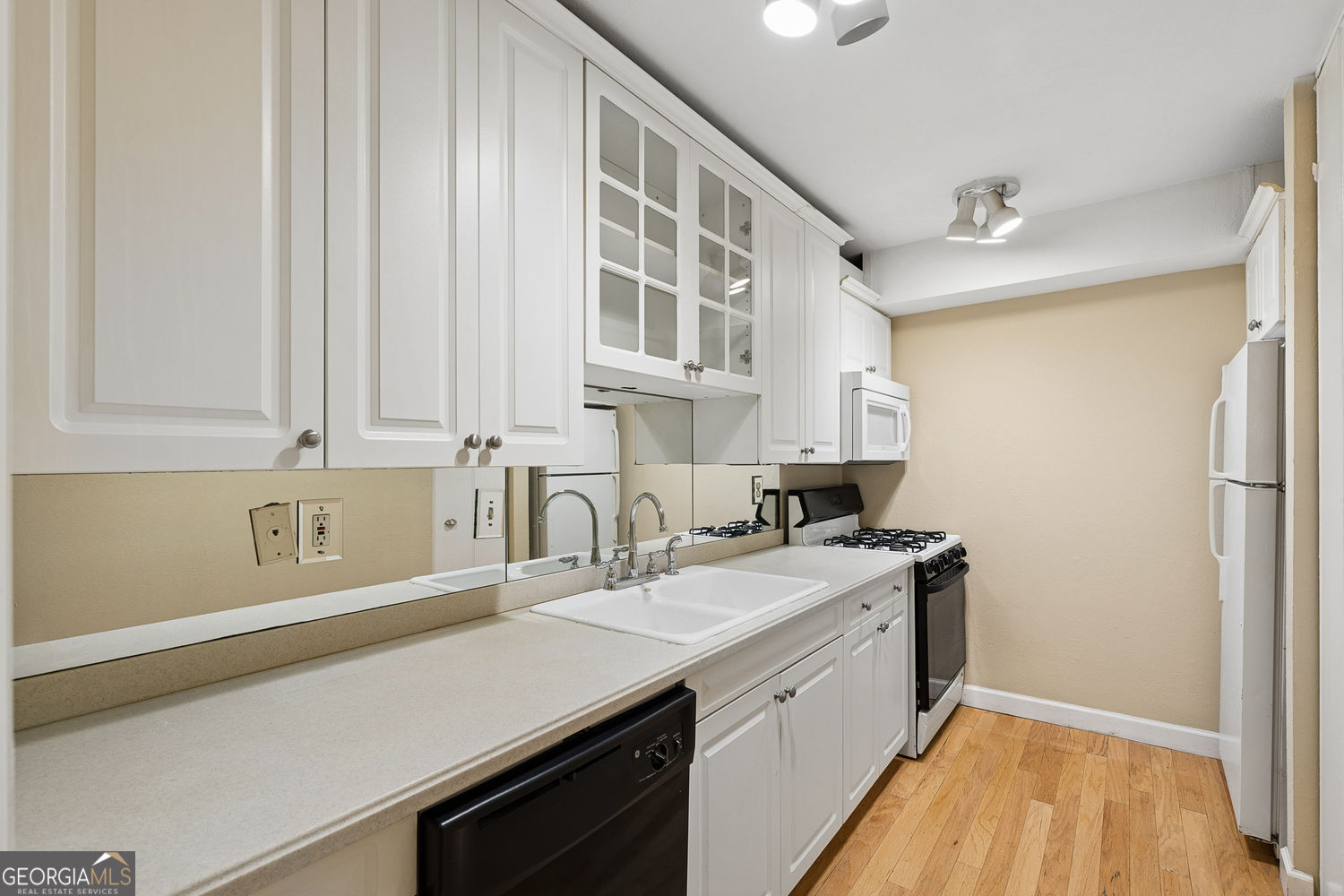 395 Pharr Road Ne # 308 Property Photo 6