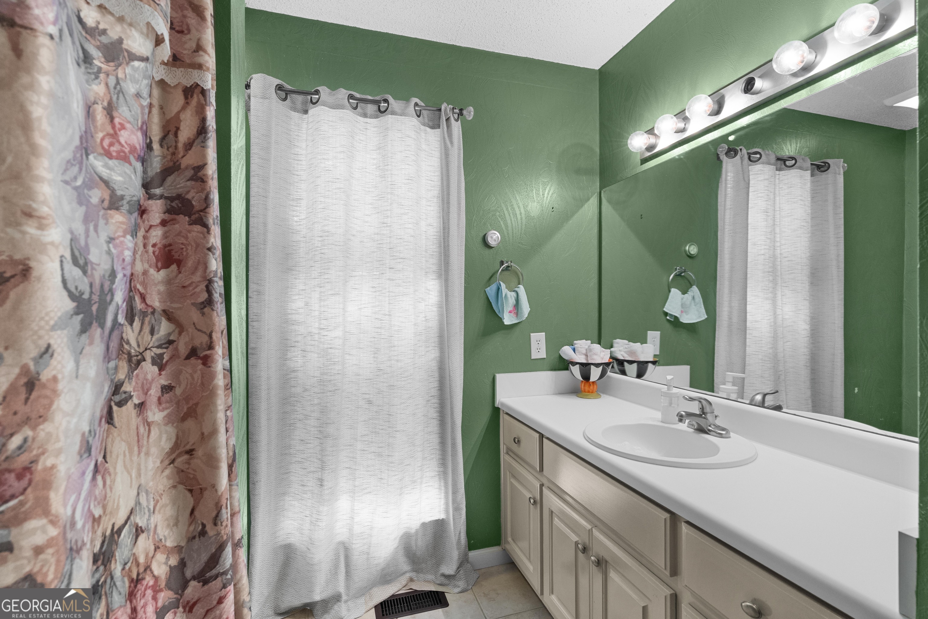 391 Wildwood Circle Se Property Photo 23