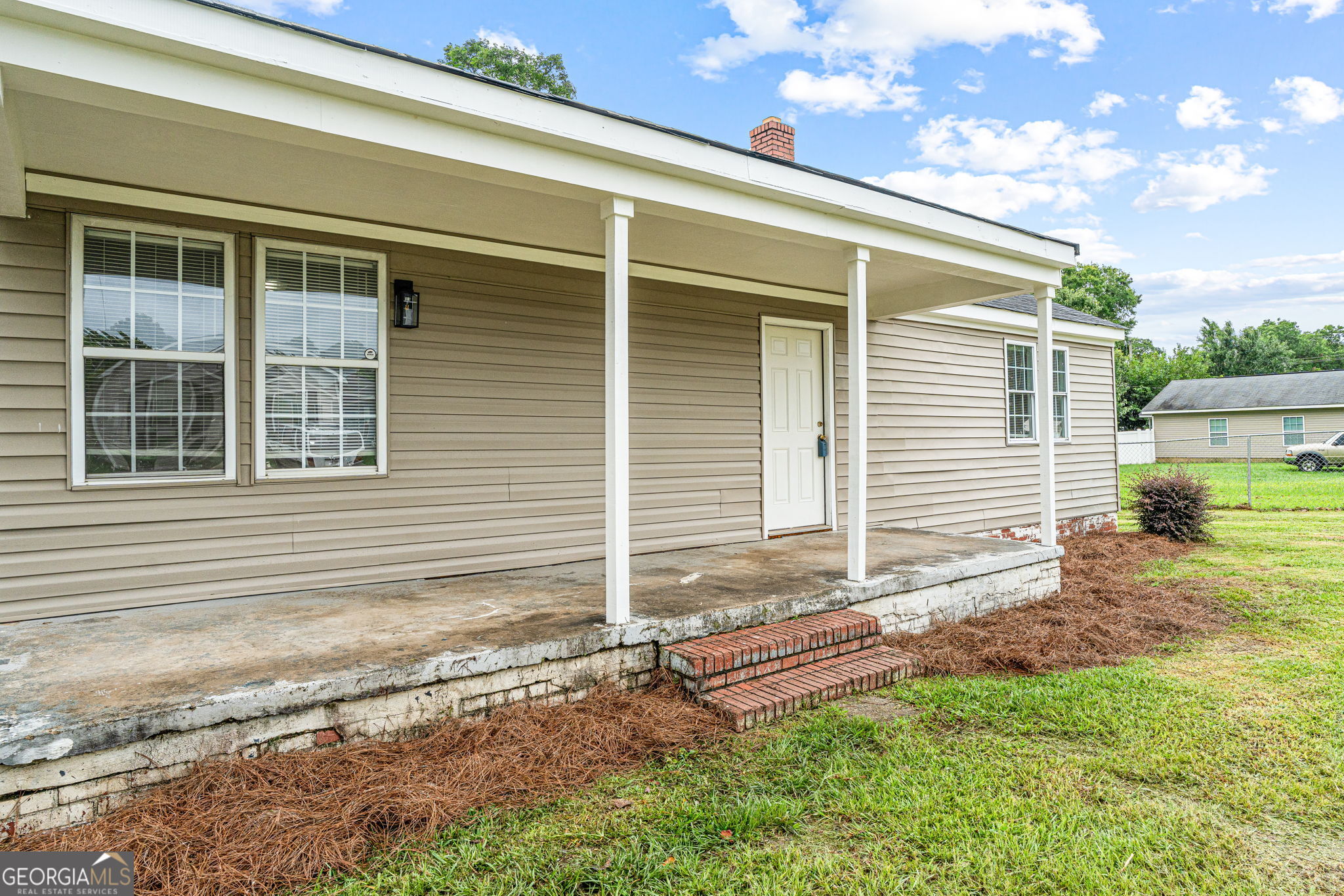 118 Orchard Way Property Photo 3