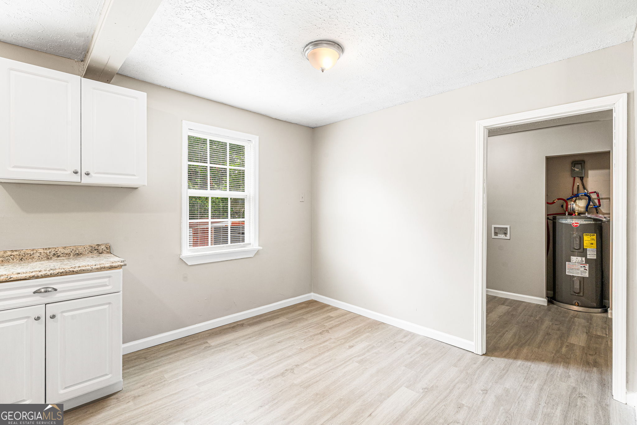 118 Orchard Way Property Photo 17