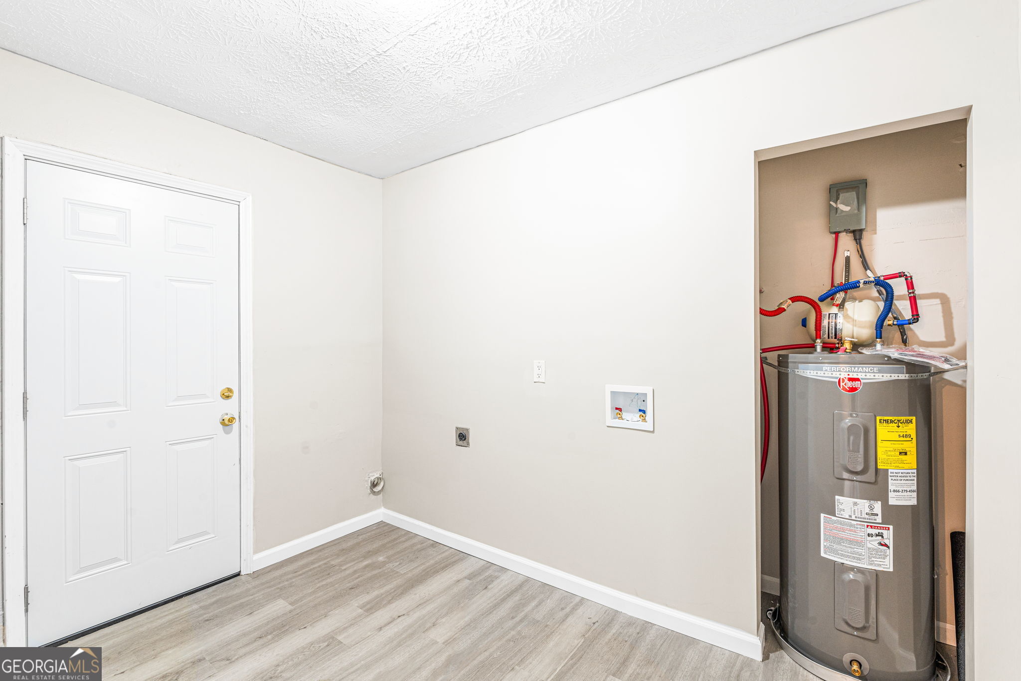 118 Orchard Way Property Photo 18