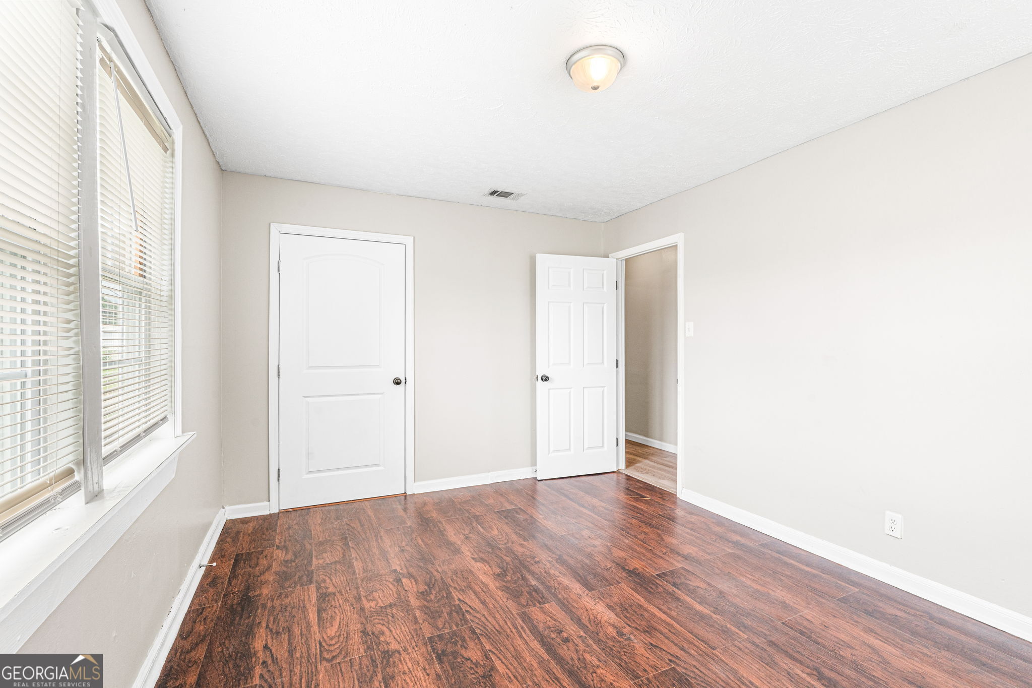 118 Orchard Way Property Photo 26