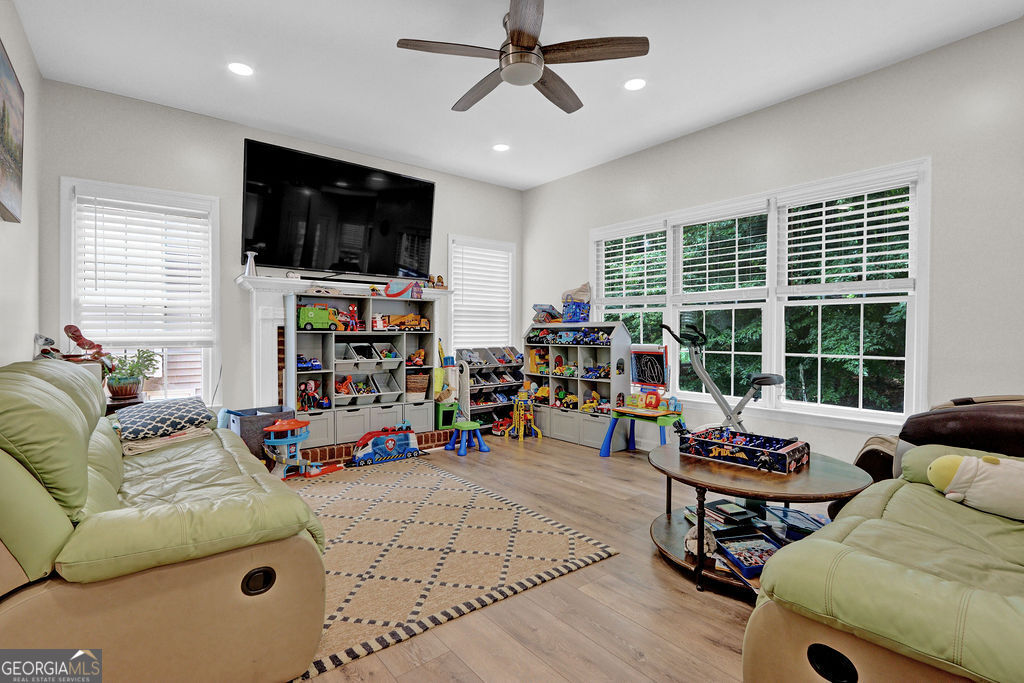 3960 Oak Park Drive Property Photo 12
