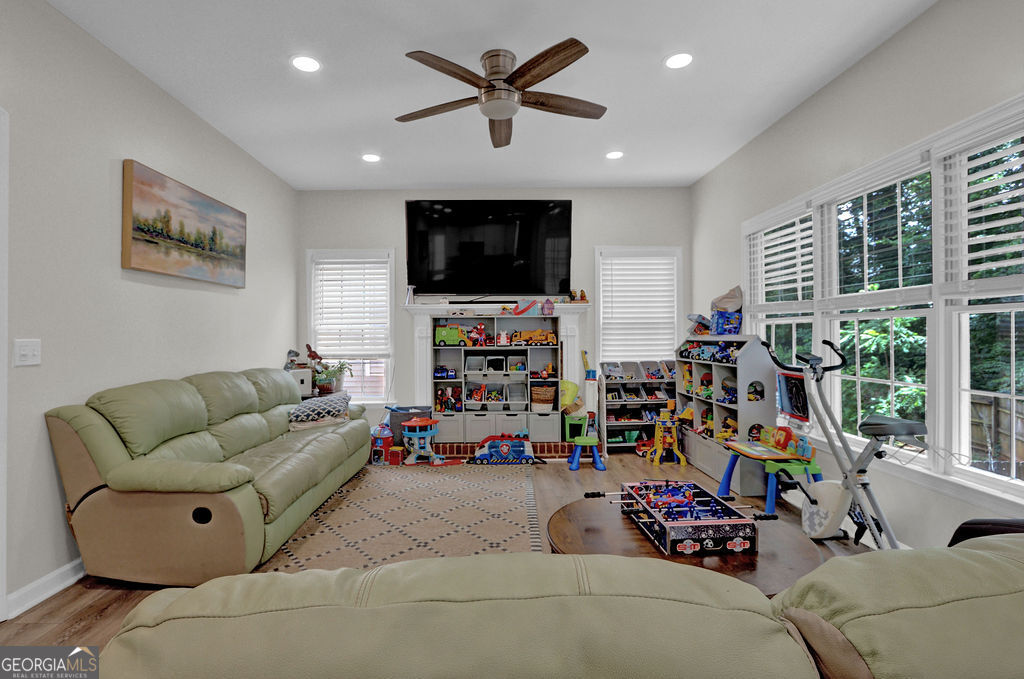 3960 Oak Park Drive Property Photo 13