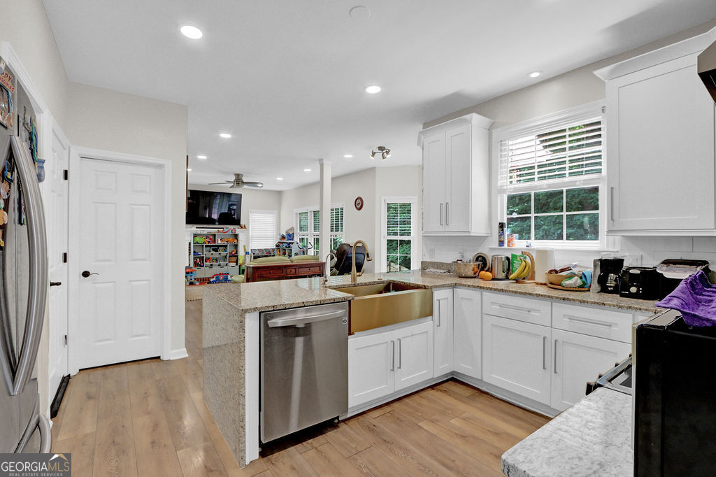 3960 Oak Park Drive Property Photo 17