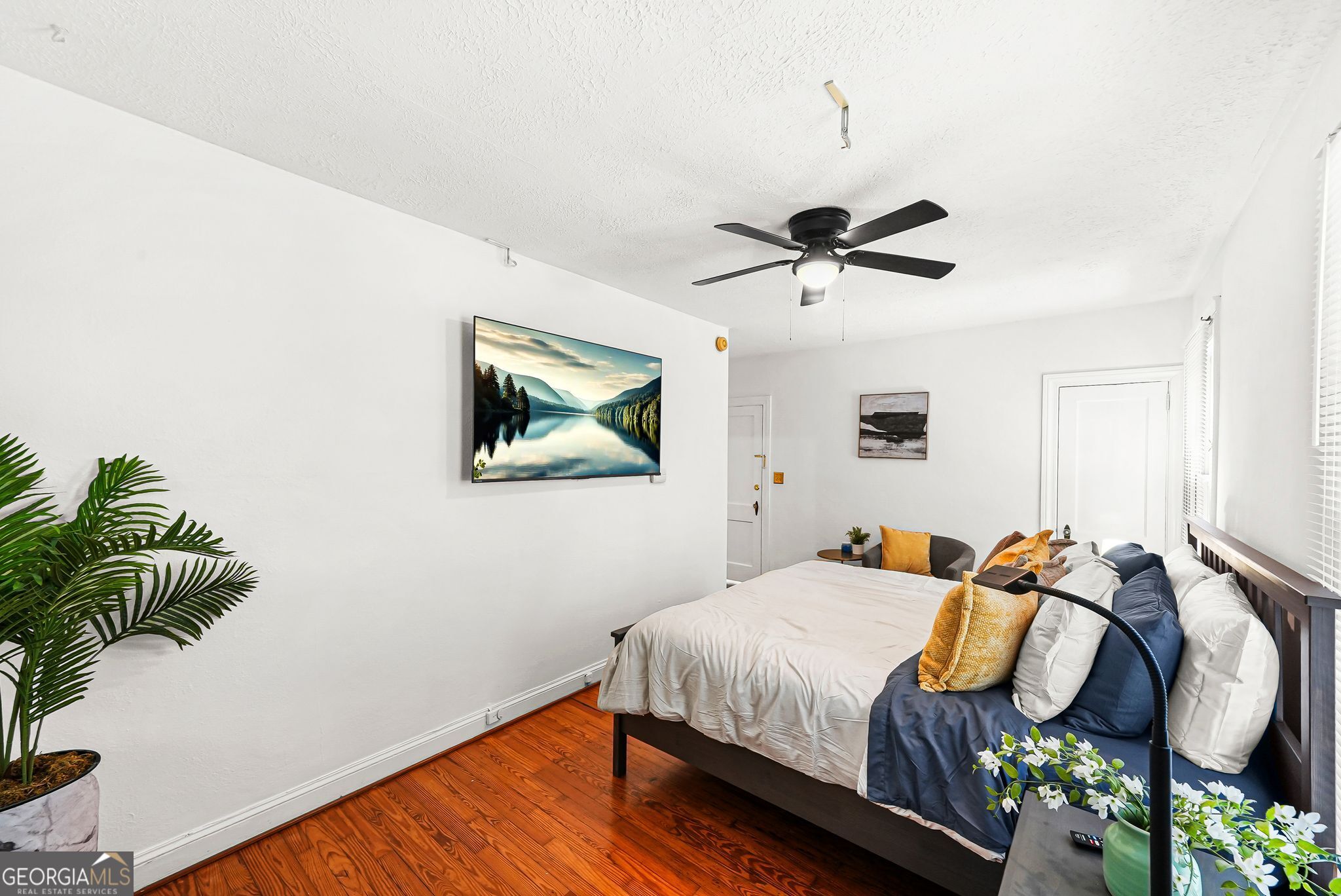 3635 Cantrell Road # 4 Property Photo 3