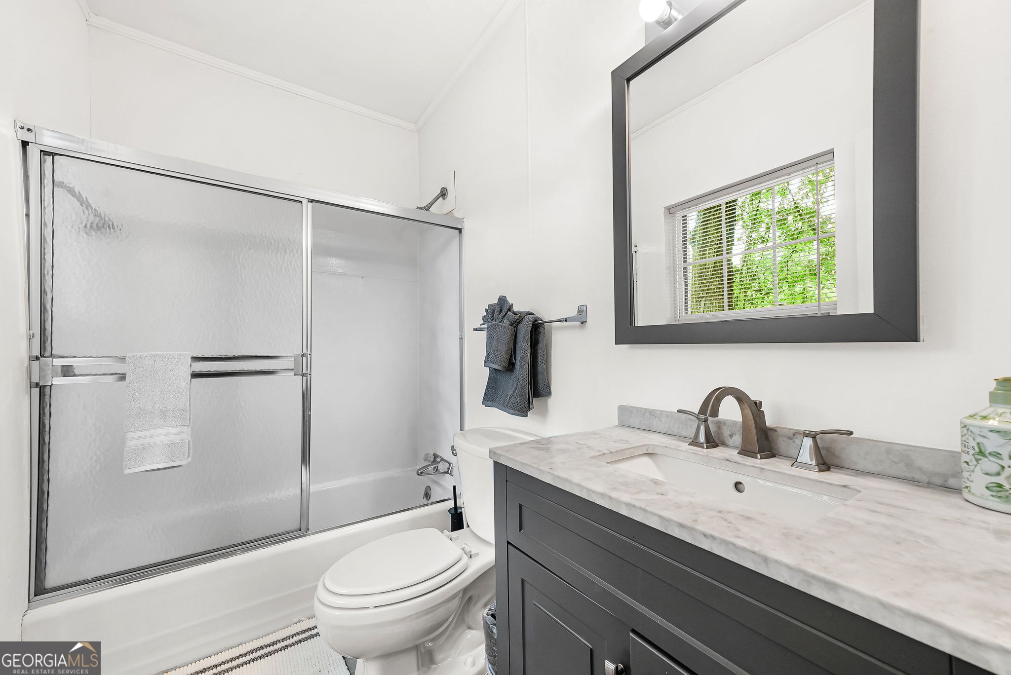3635 Cantrell Road # 4 Property Photo 5