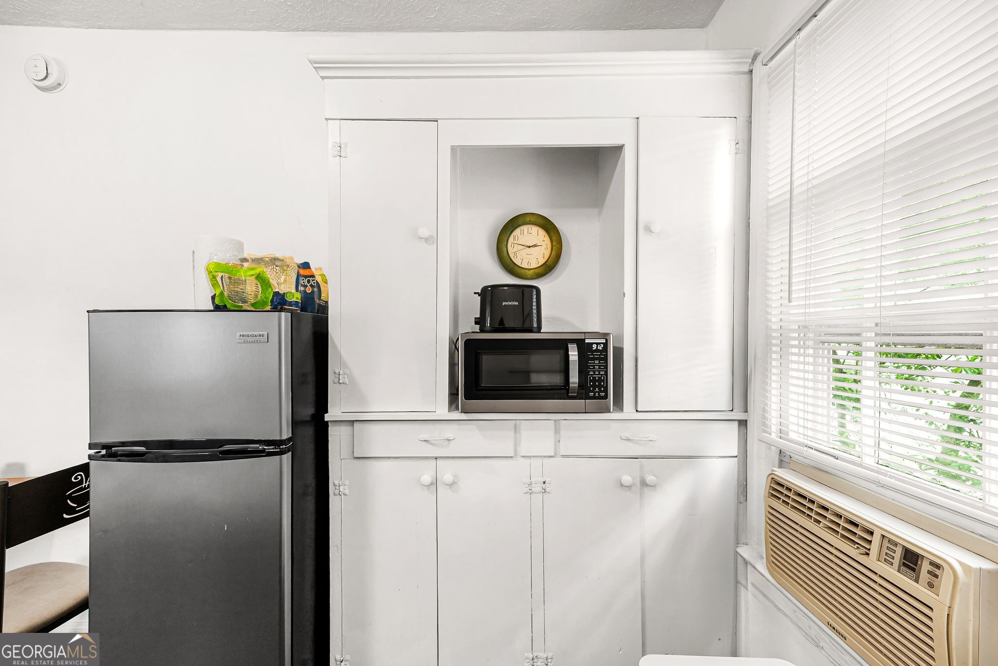 3635 Cantrell Road # 4 Property Photo 8