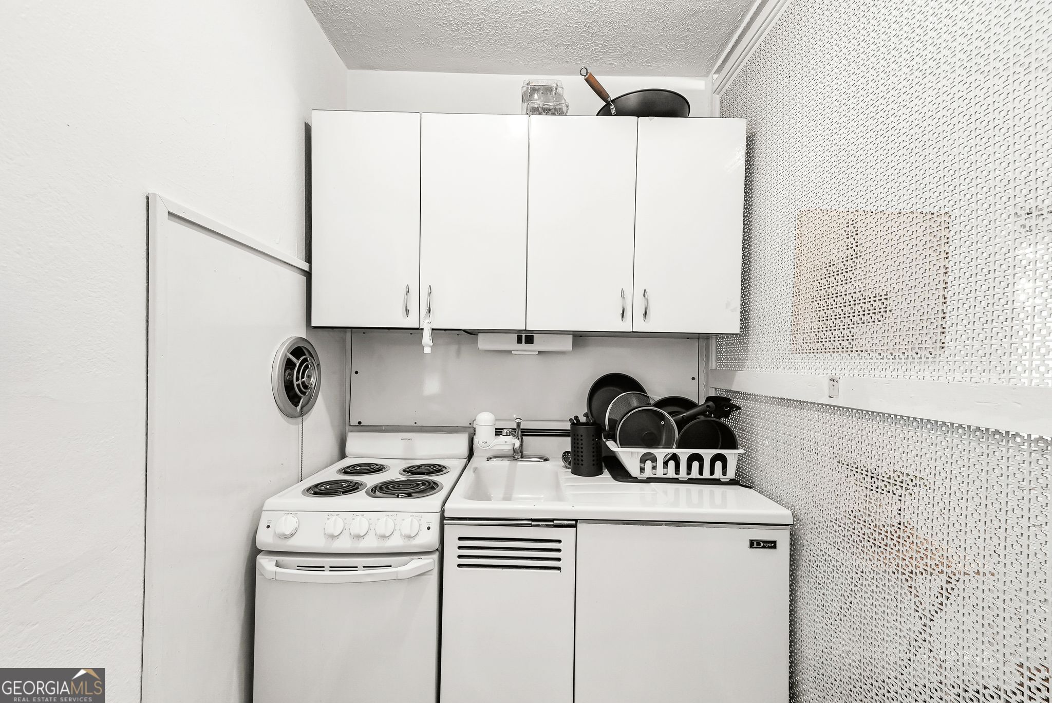 3635 Cantrell Road # 4 Property Photo 10