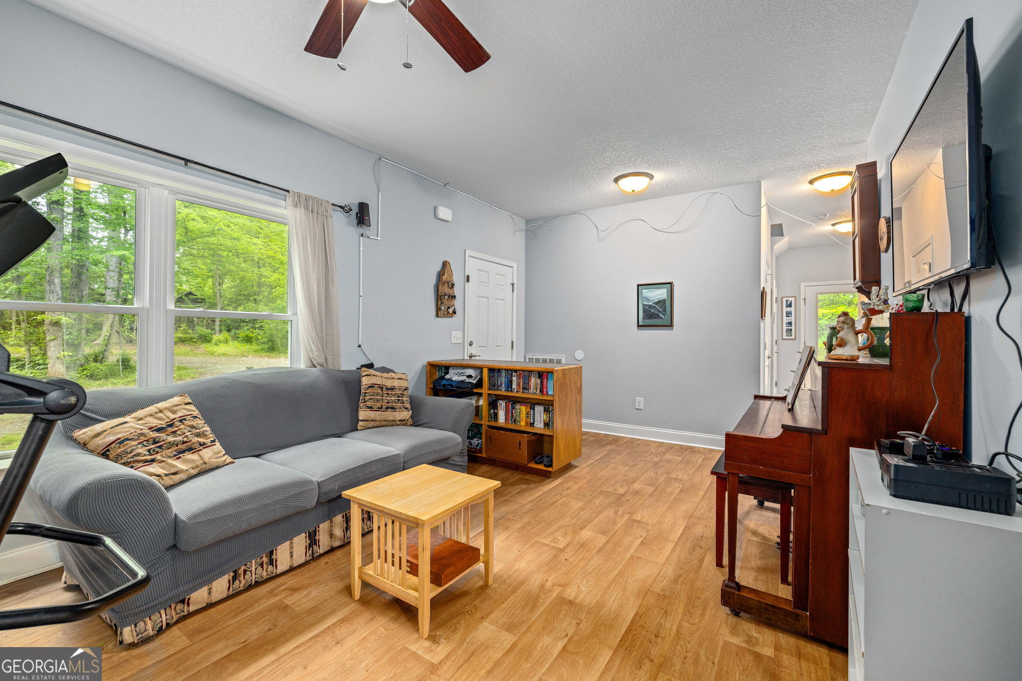527 Louden Ridge Road Property Photo 7