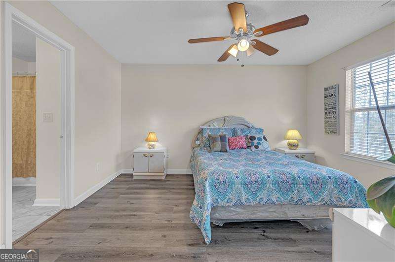 6722 Gallant Court Se Property Photo 15