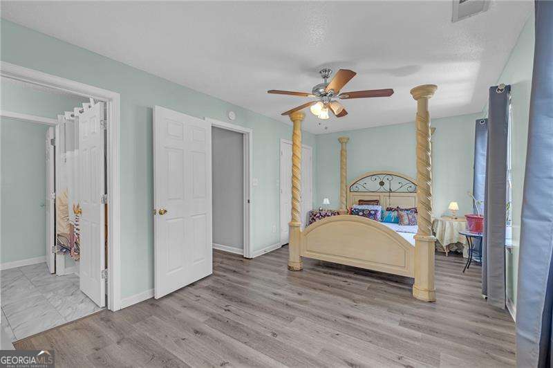 6722 Gallant Court Se Property Photo 19
