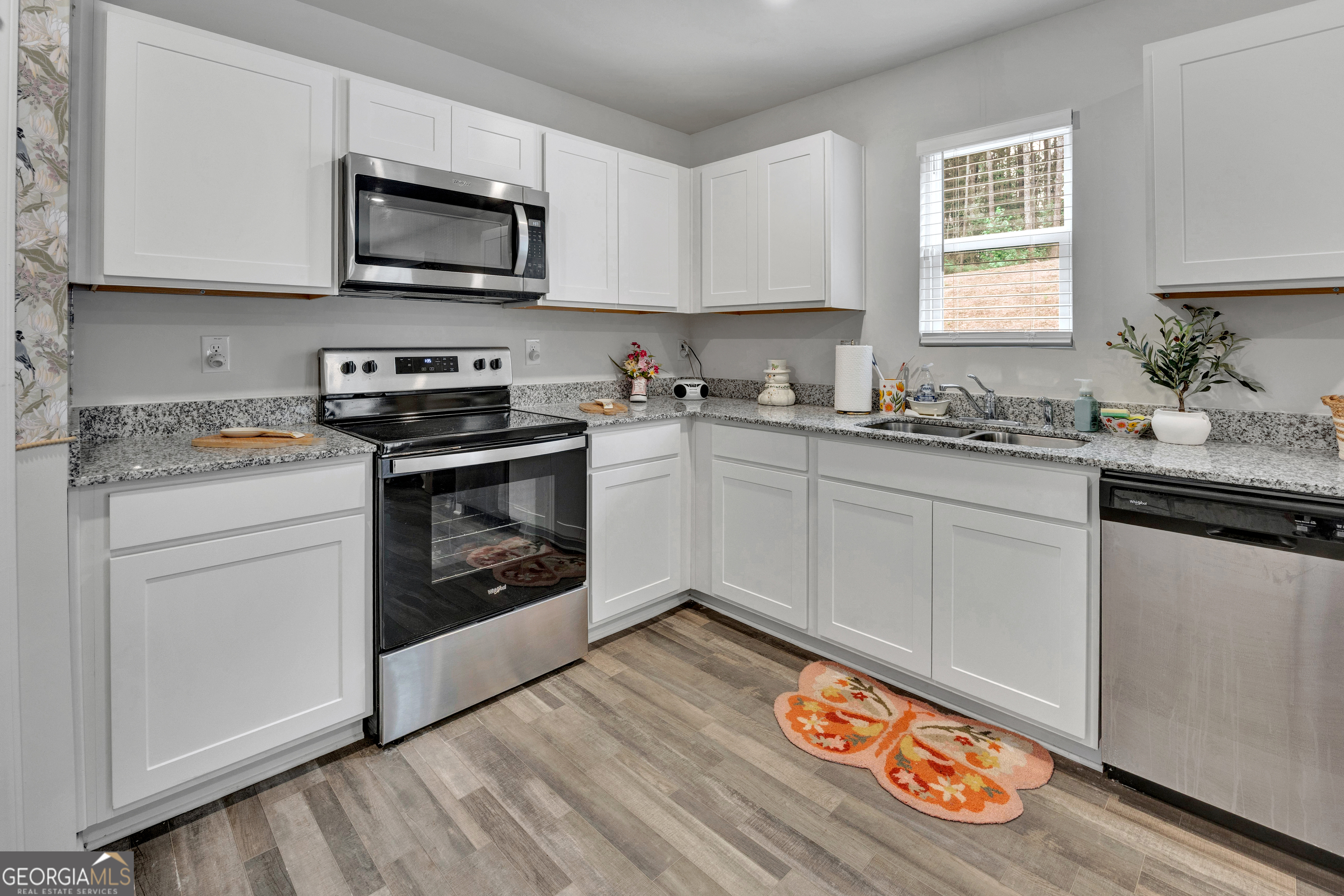 40 Great Ravine Trail Property Photo 4