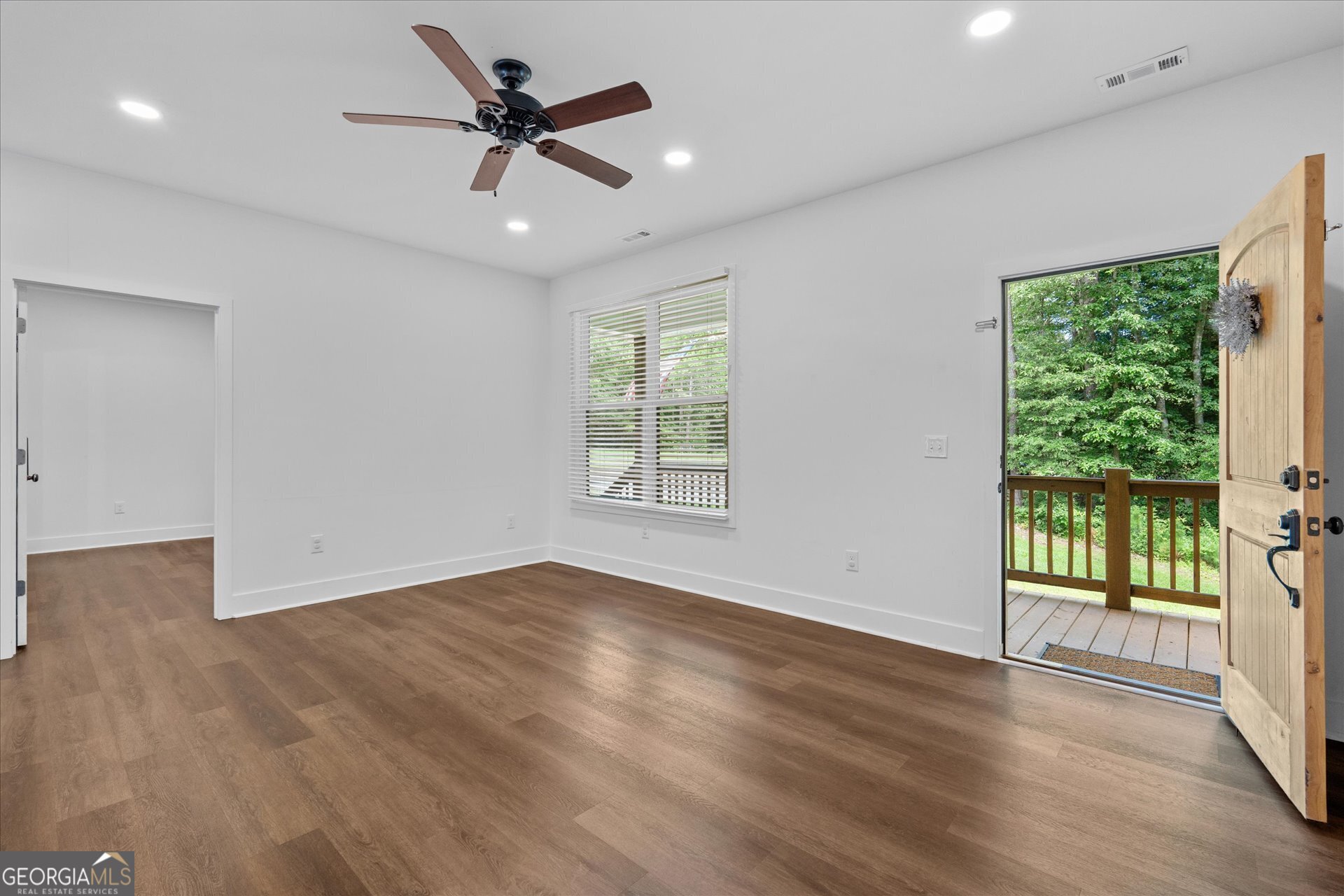 498 N Raburn Road Property Photo 7