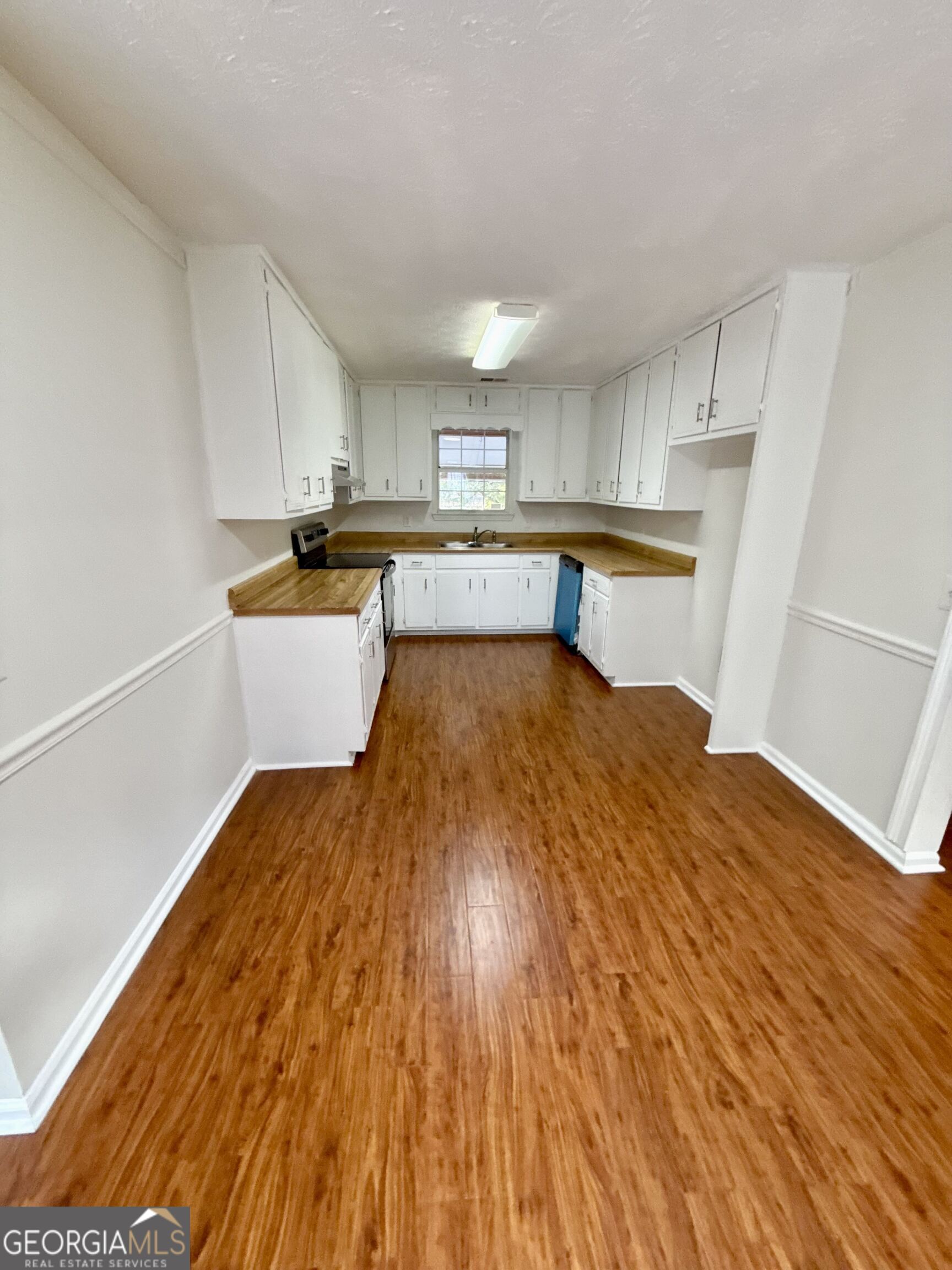 30 Stoneview Terrace Property Photo 5