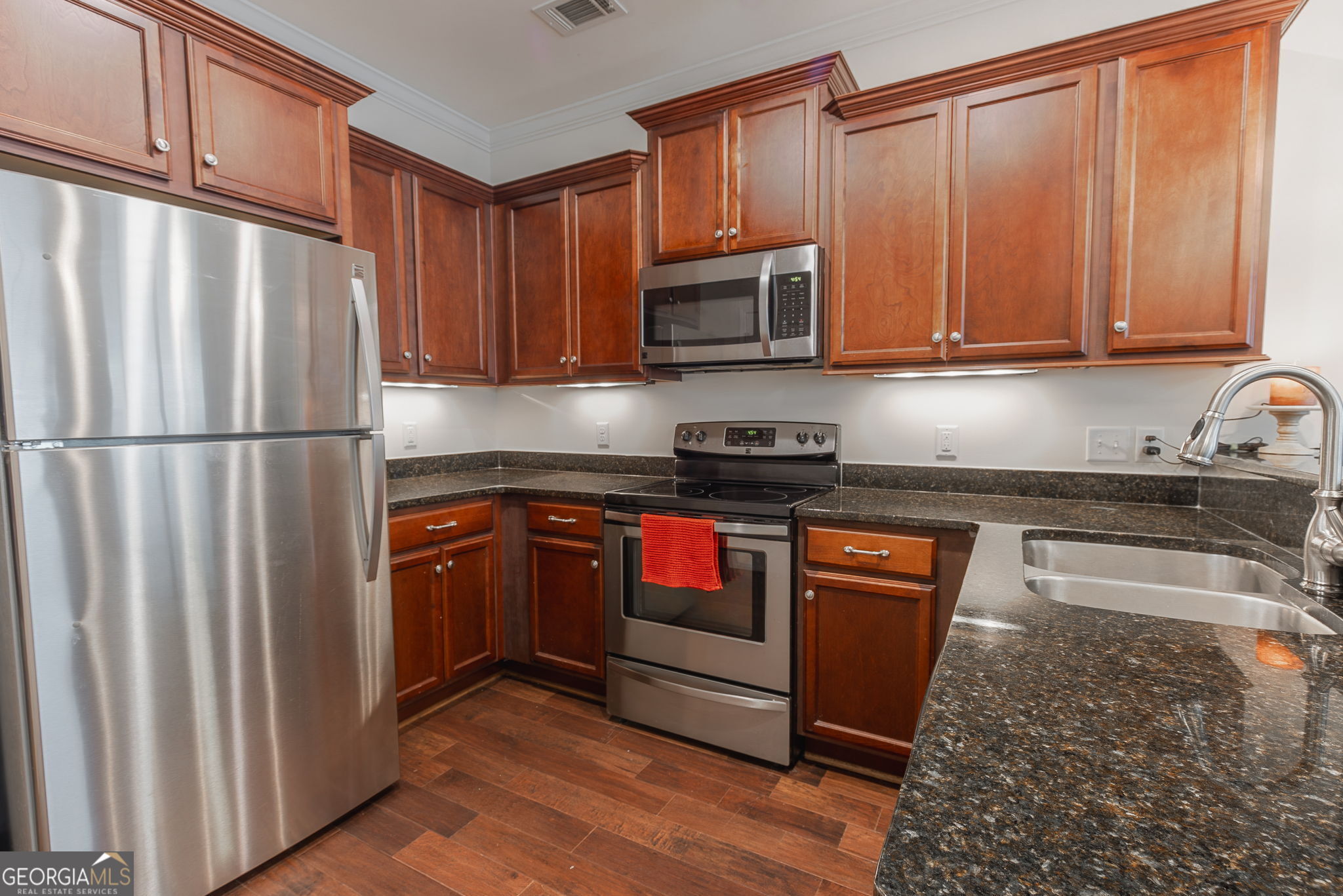 123 Regency Circle Property Photo 14