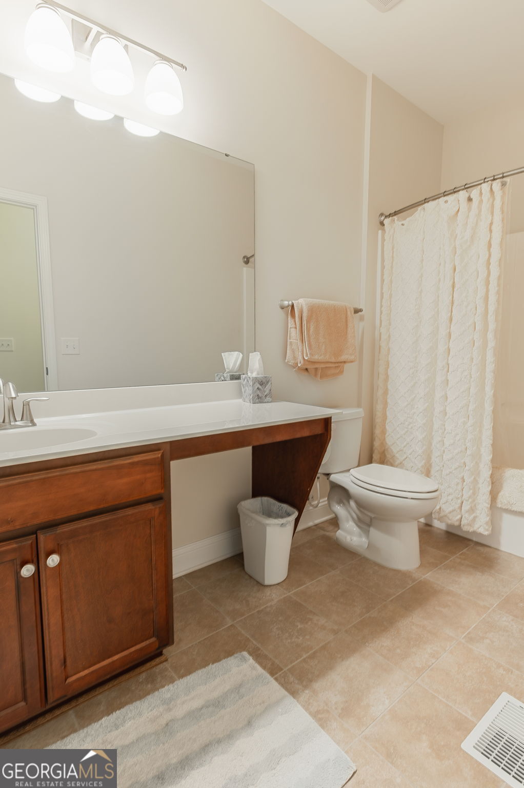 123 Regency Circle Property Photo 24