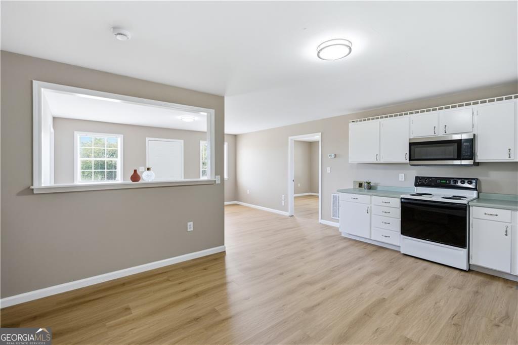 894 Lakeview Drive Property Photo 11