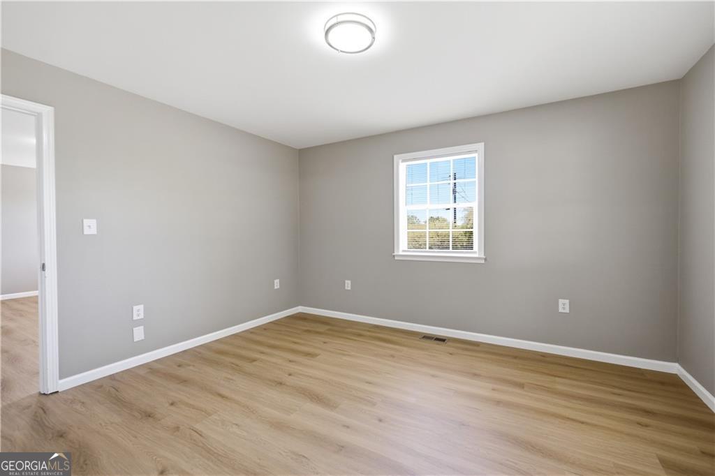 894 Lakeview Drive Property Photo 18