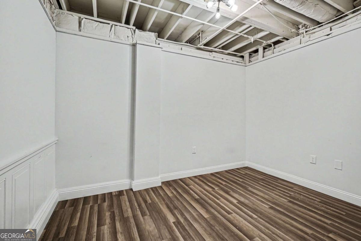 1037 Atherton Lane Property Photo 19