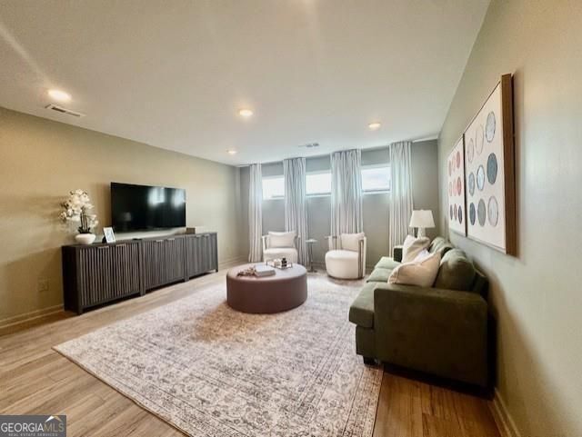 8545 Oak Hollow Way Property Photo 19