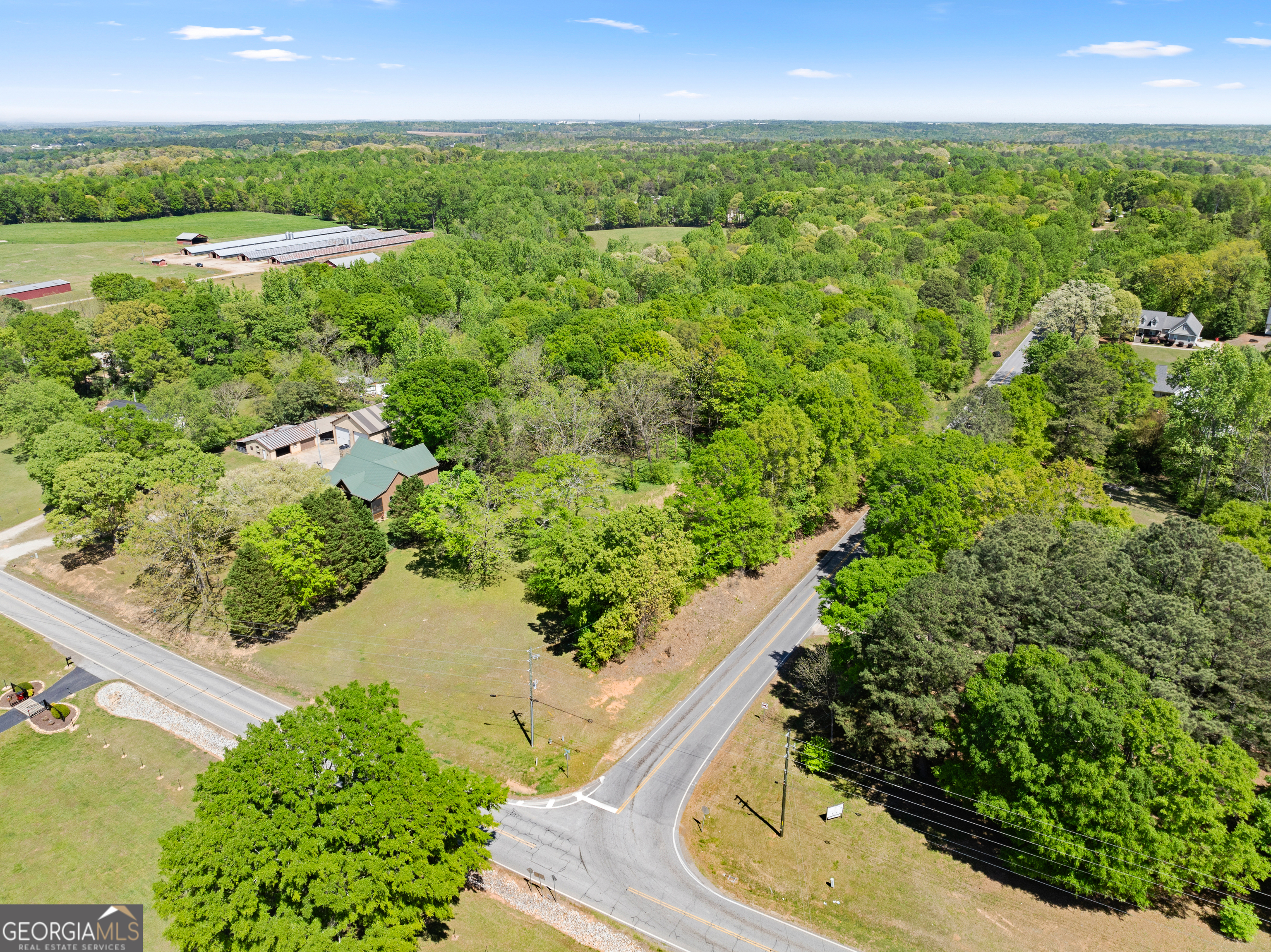 4276 Woods Bridge Road Property Photo 9